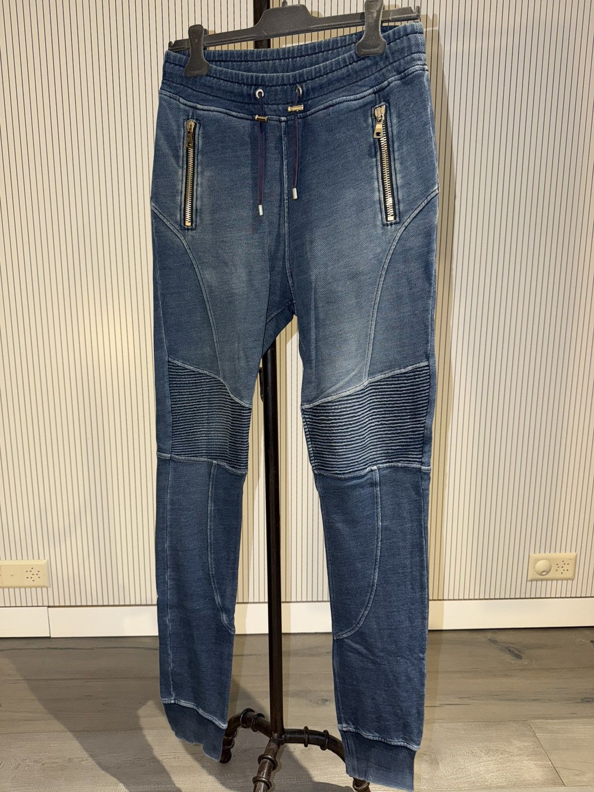 Balmain Balmain Denim Joggers Pants Size US 30 / EU 46 - 1 Thumbnail