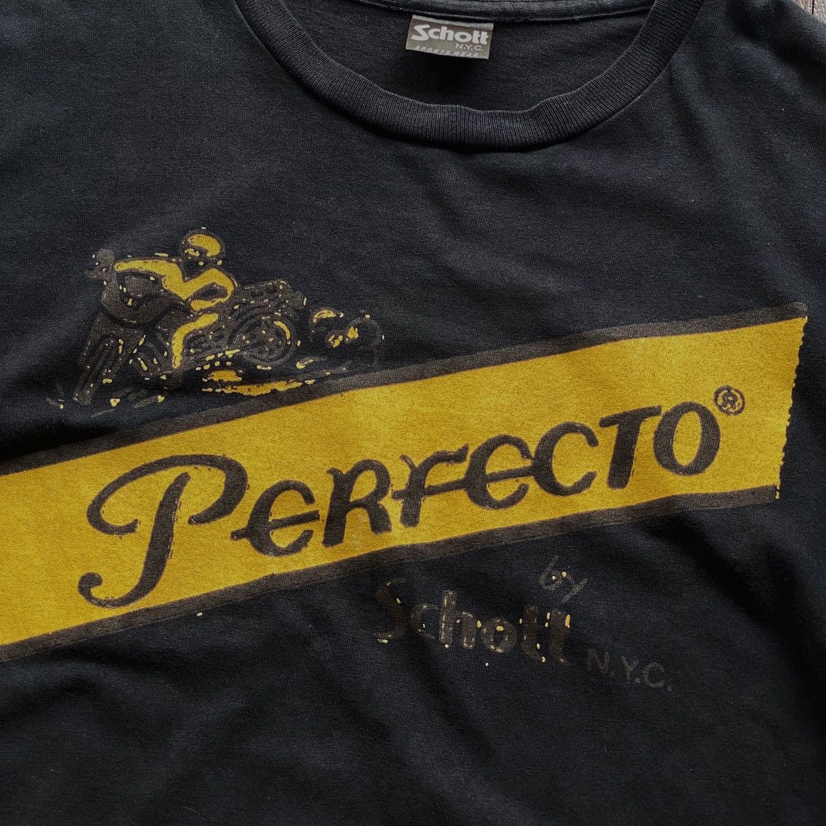 Schott PERFECTO by SCHOTT T-SHIRT Size US L / EU 52-54 / 3 - 2 Thumbnail