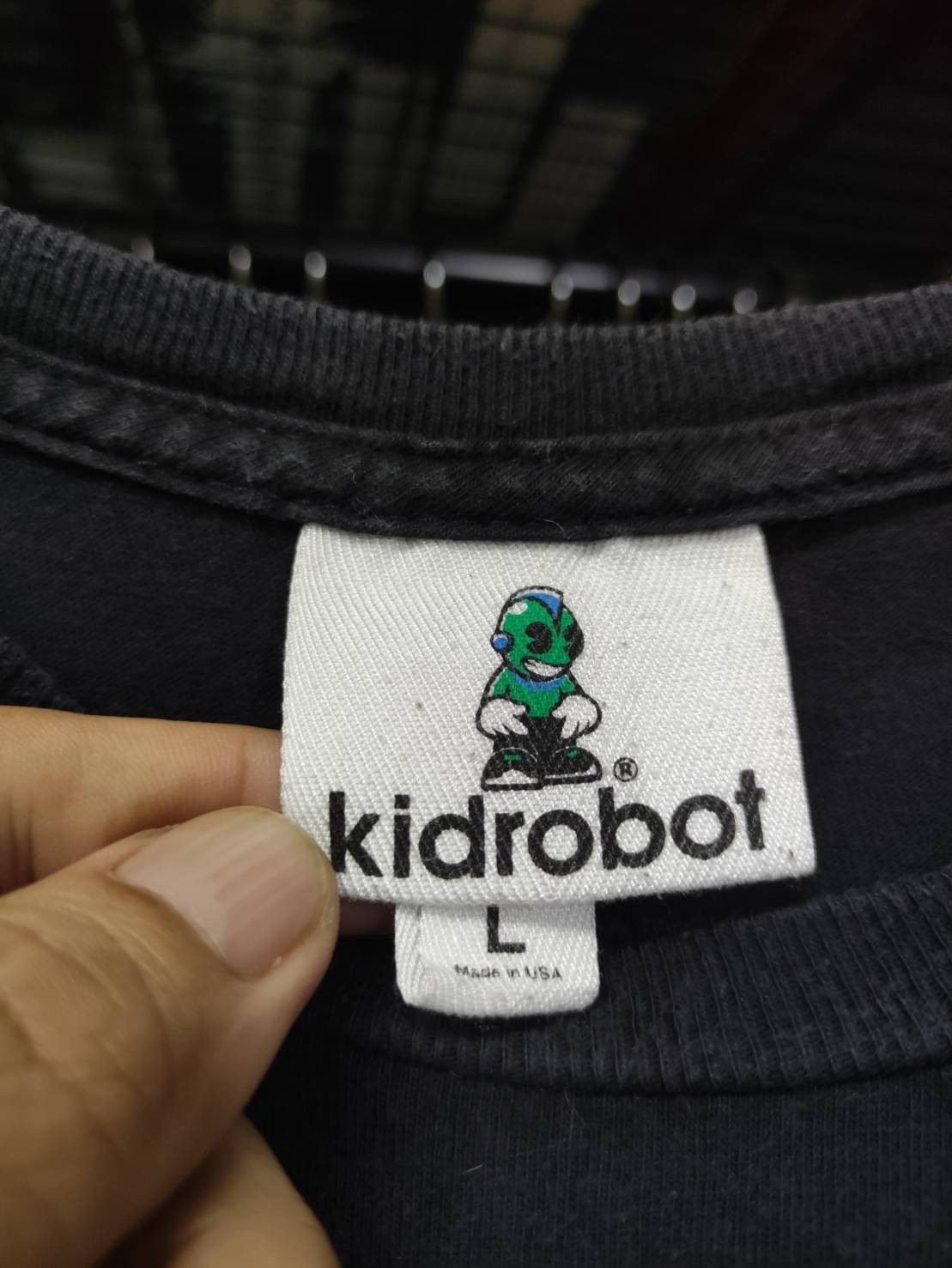 Kid Robot Vtg 00's Kid Robot Logo Limited Edition USA T-Shirt Size US L / EU 52-54 / 3 - 5 Thumbnail