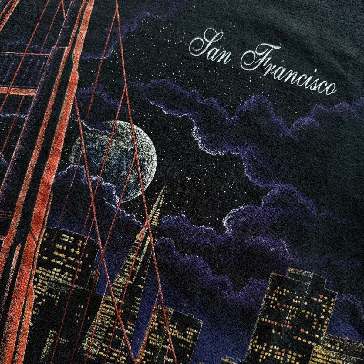 Vintage 1998 Vintage San Francisco Night Skyline Tee Size US XL / EU 56 / 4 - 4 Thumbnail