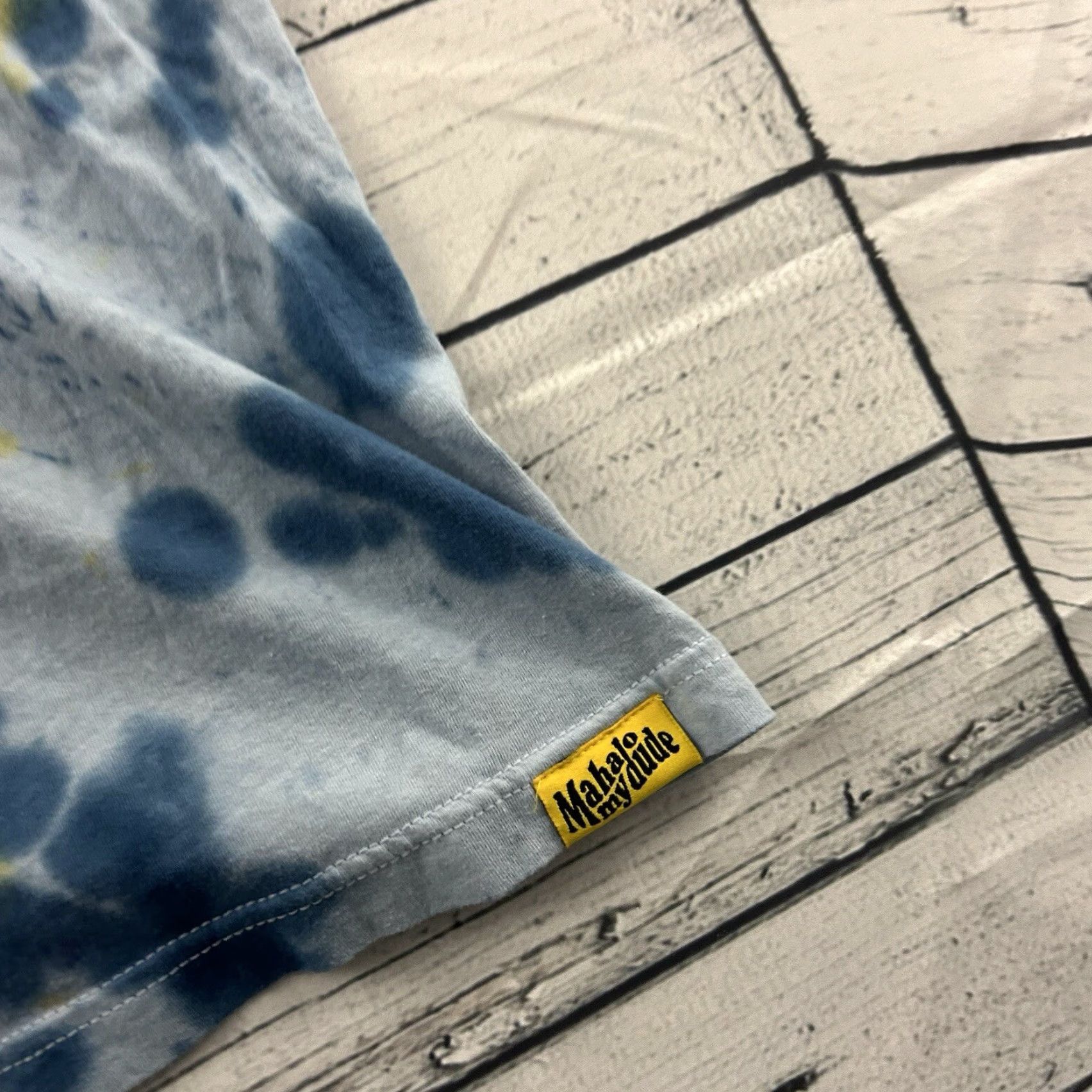 Vintage VINTAGE Mahalo My Dude Short Sleeve Tie Dye T Shirt Men's Large Blue Yellow Size US L / EU 52-54 / 3 - 4 Thumbnail