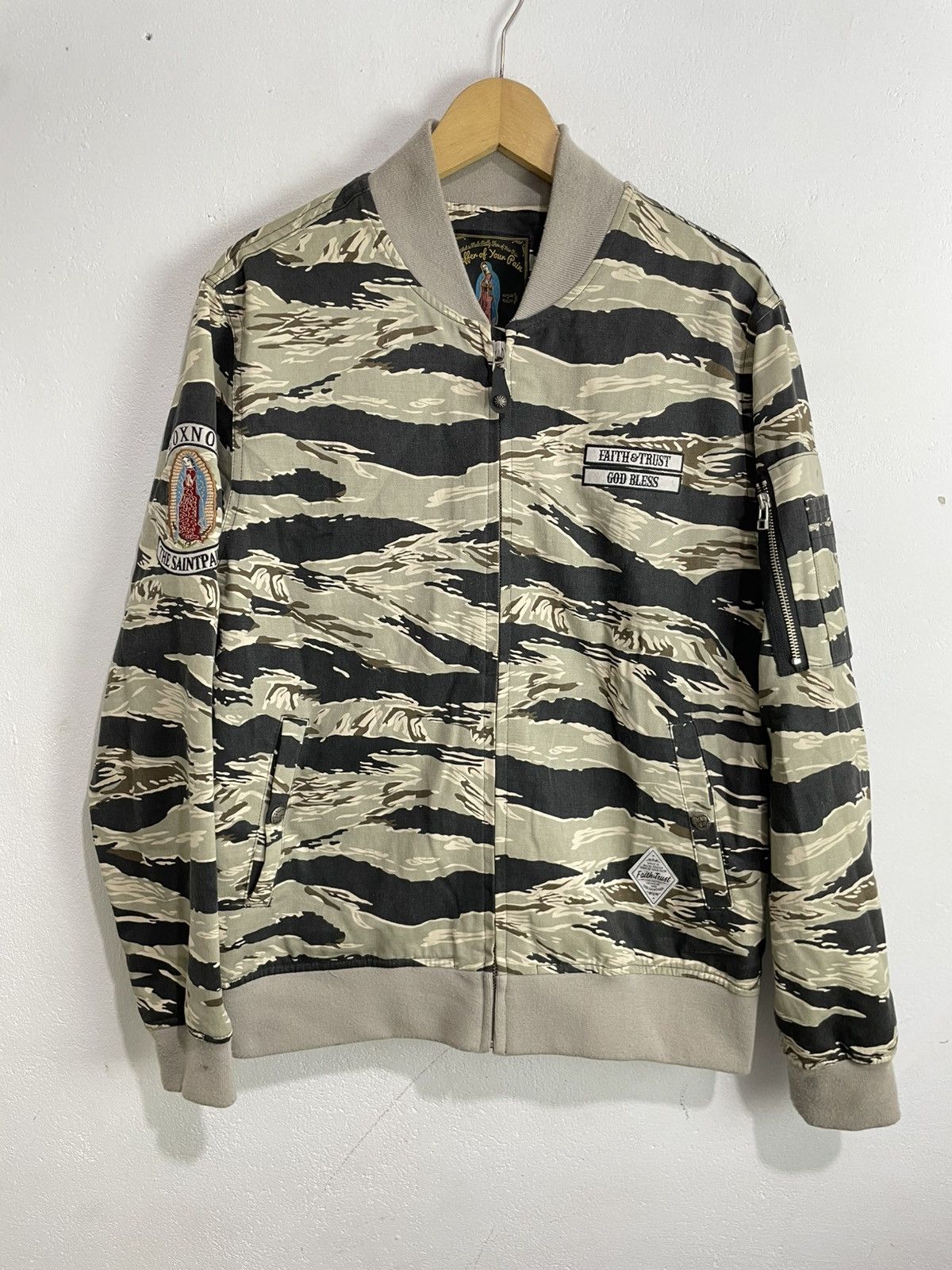 Hysteric Glamour Saintpain Tiger Bomber Camo Jacket Size US S / EU 44-46 / 1 - 1 Thumbnail