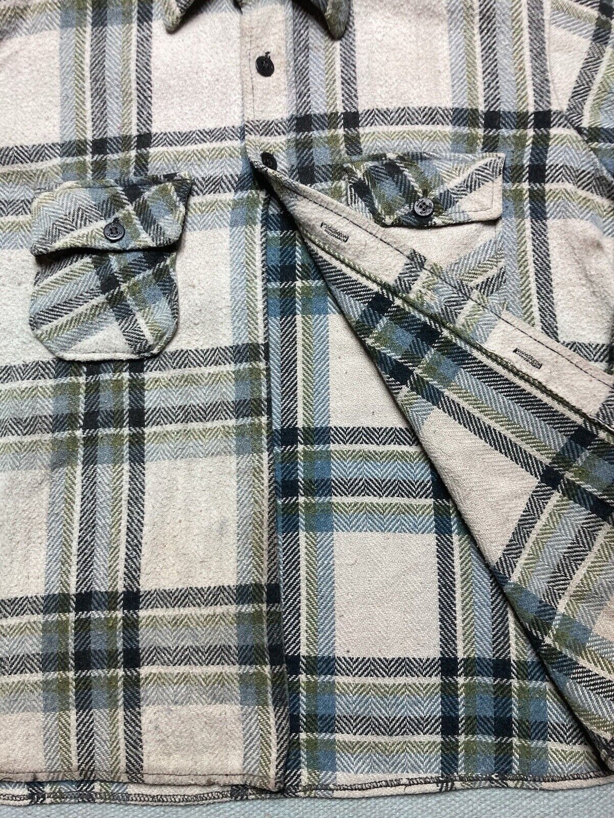 Vintage VTG 70s Kmart wool flannel shirt plaid distressed CPO large Size US L / EU 52-54 / 3 - 4 Thumbnail