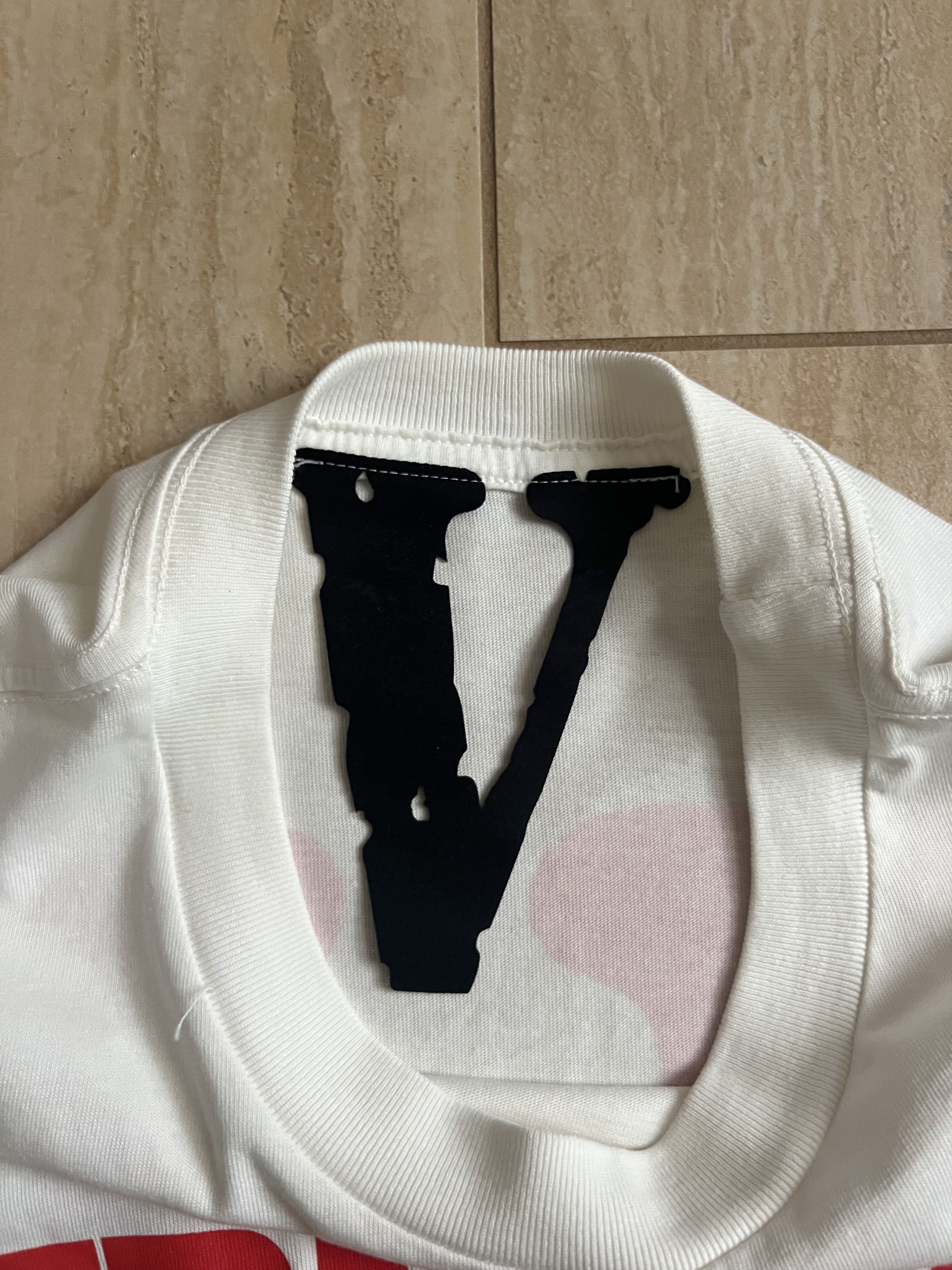 Vlone VLONE Short Sleeve Angel Friends Tee Size M Size US M / EU 48-50 / 2 - 4 Thumbnail