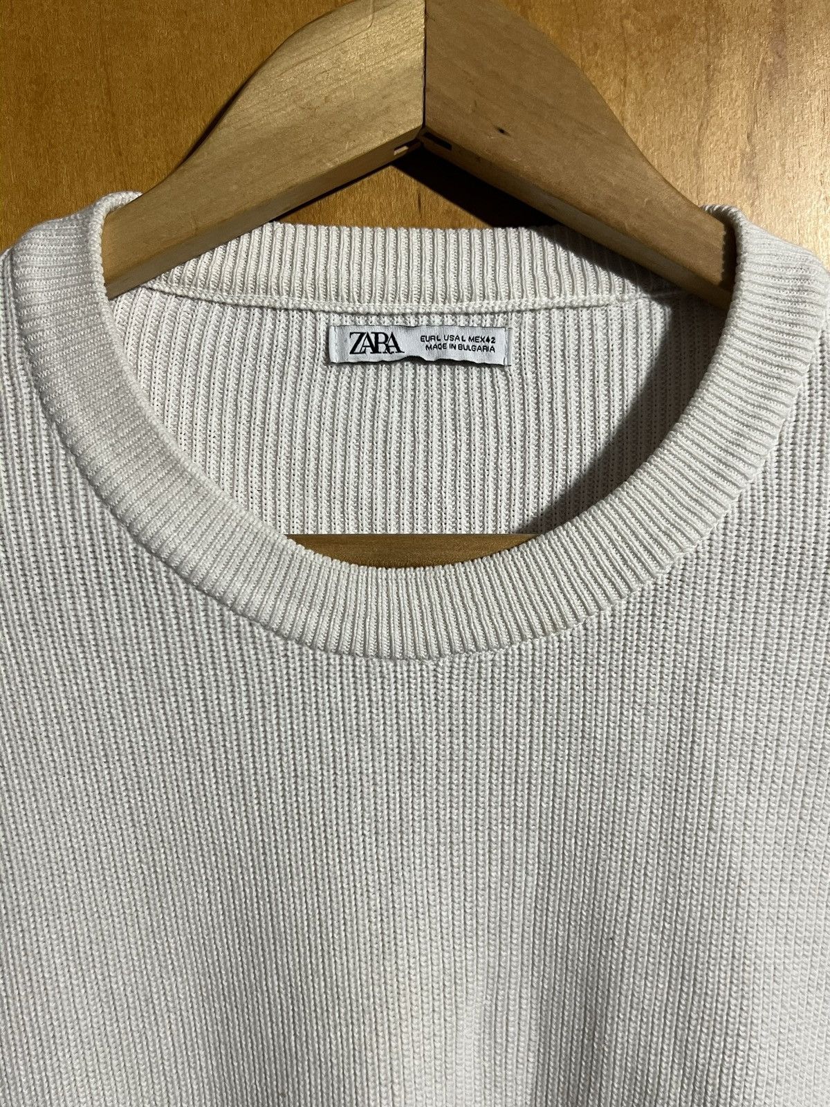 Zara ZARA SPAIN Knit Short Sleeve Sweater Cream Shirt Size US M / EU 48-50 / 2 - 2 Thumbnail