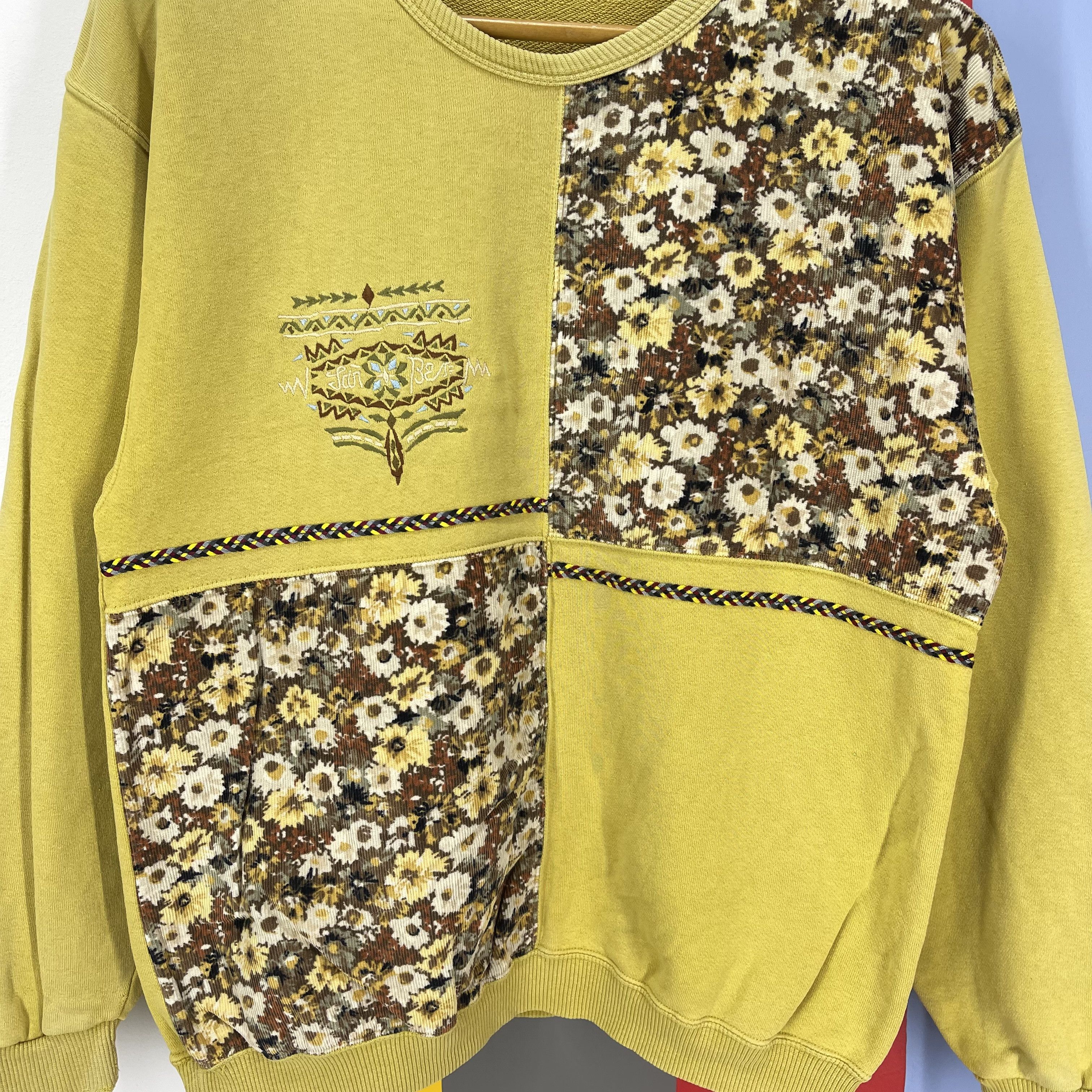 Japanese Brand Vintage NEAT AVERA Crew Neck Women Sweatshirt #1455/AX Size M / US 6-8 / IT 42-44 - 2 Thumbnail