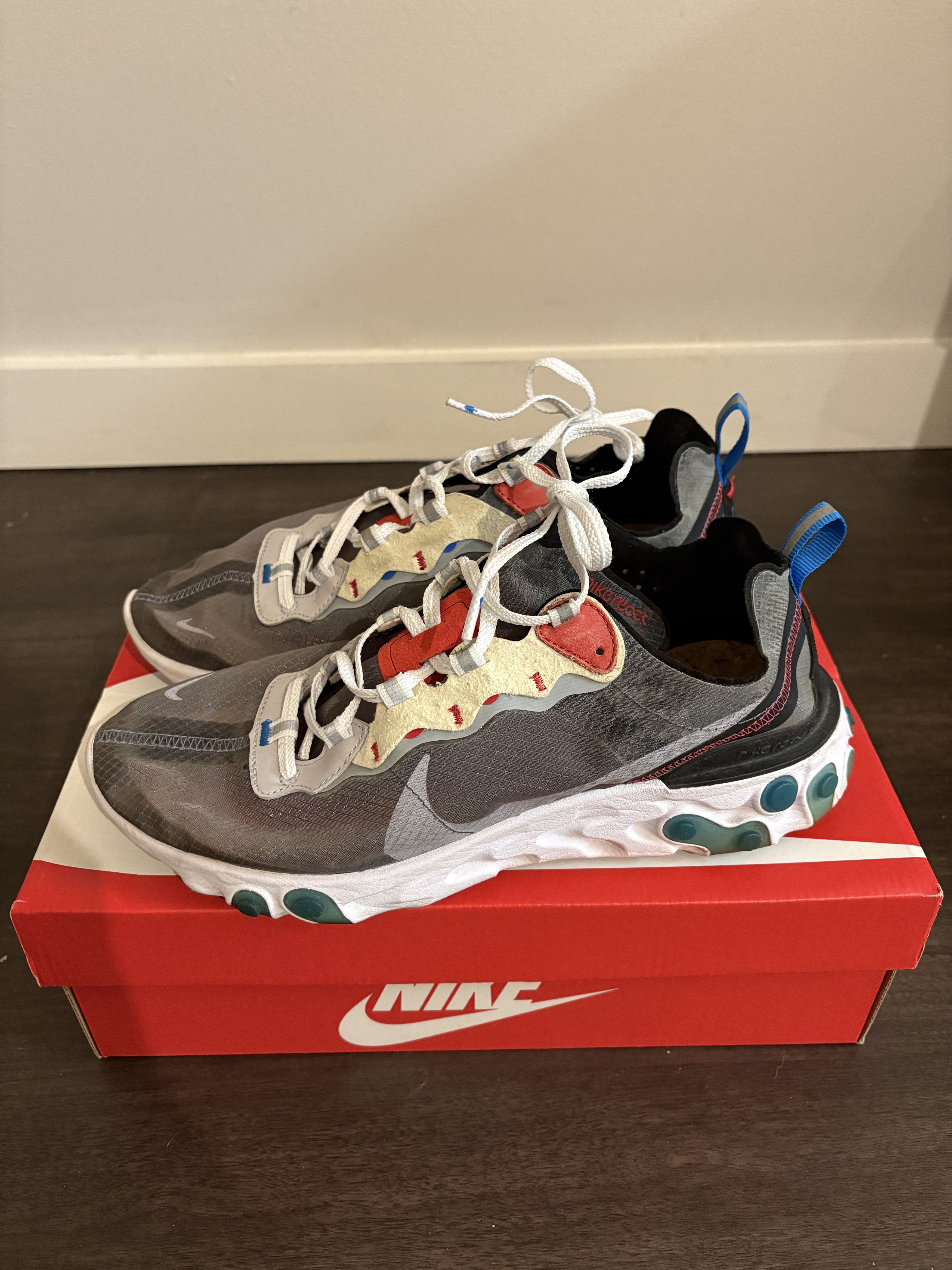 Nike React Element 87 Dark Grey/Pure Platinum-Photo Blue Size US 9 / EU 42 - 2 Thumbnail