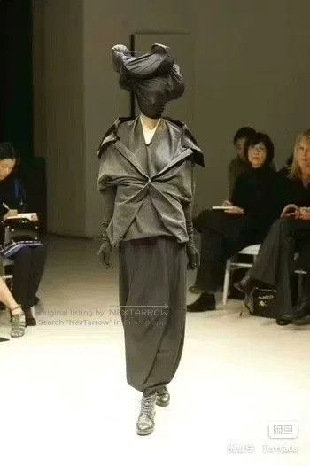 Junya Watanabe Junya Watanabe Black Long Bow Shirt. Size US M / EU 48-50 / 2 - 7 Thumbnail