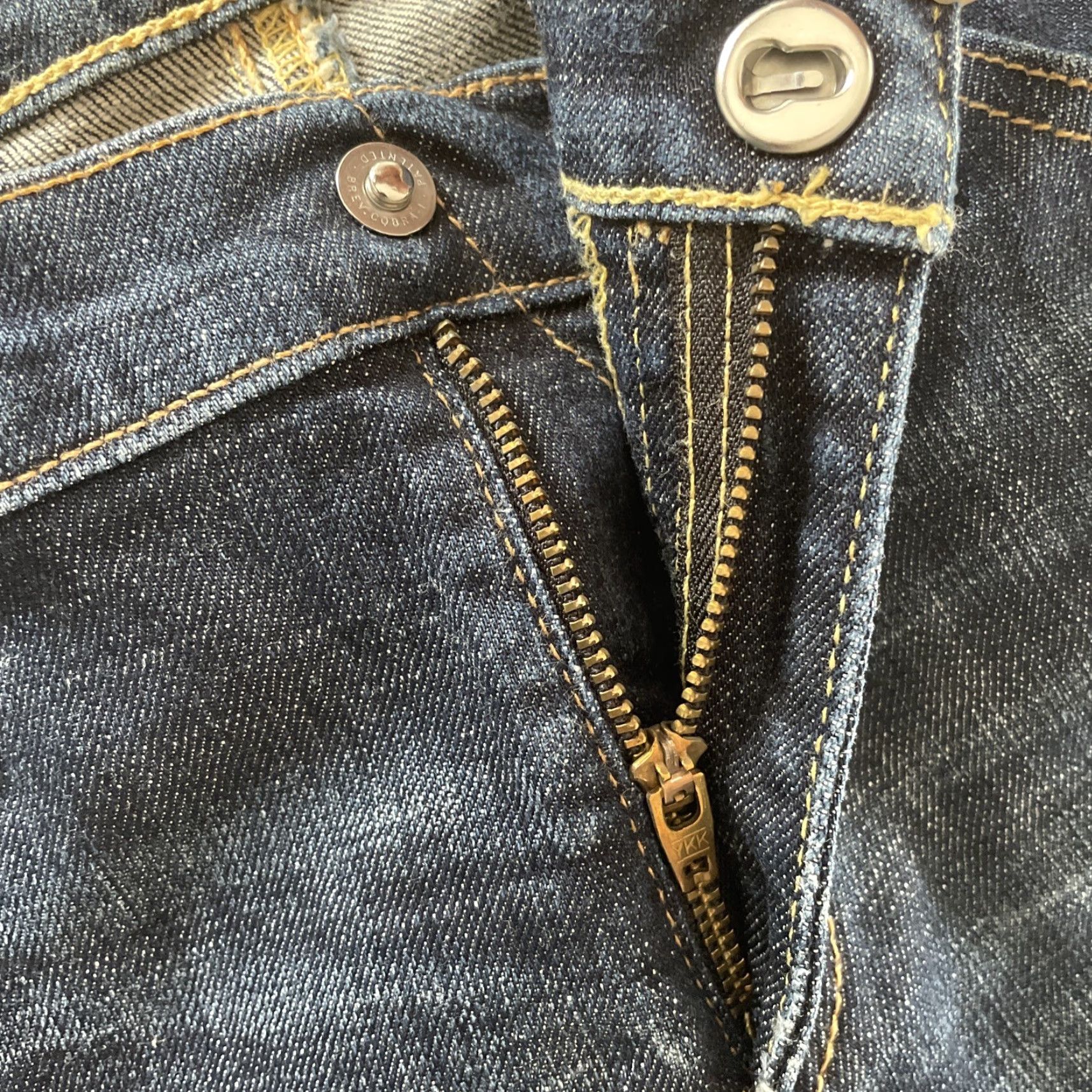 Vintage Vintage AG Adriano Goldschmied Kiss Slim Bootcut Jeans Womens 30x31 Low Rise Y2K Blue 5-Pocket Distressing Baggy? No, Slimming Fit Womens Jeans Size 30" / US 8 / IT 44 - 6 Thumbnail