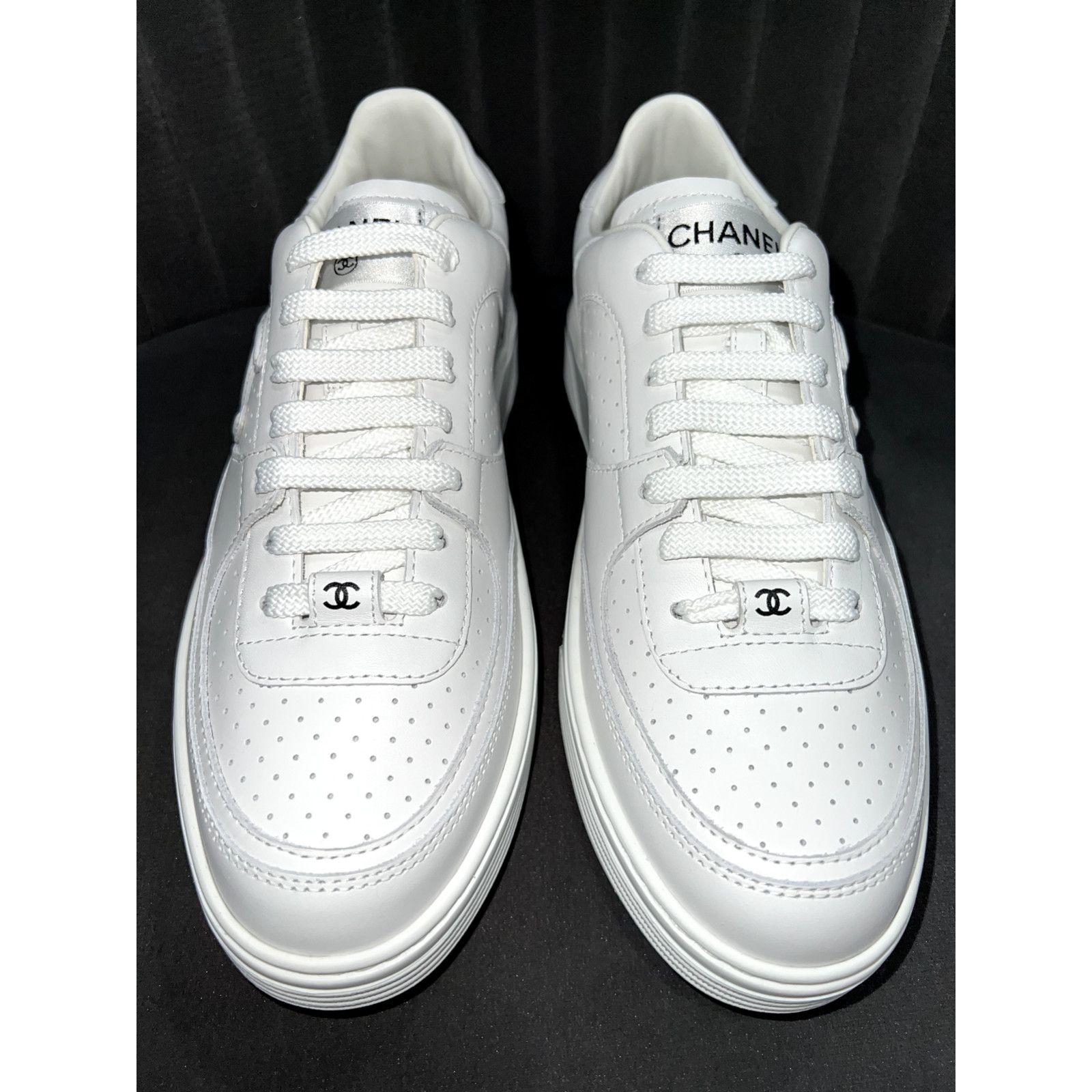 Chanel 23A Calfskin CC Logo Tie Flat Runner Trainer Sneaker 40 Size US 10 / IT 40 - 6 Thumbnail