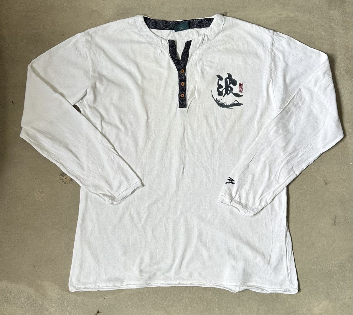 VINTAGE JAPAN CUNE ALL POEMS LS TEE
