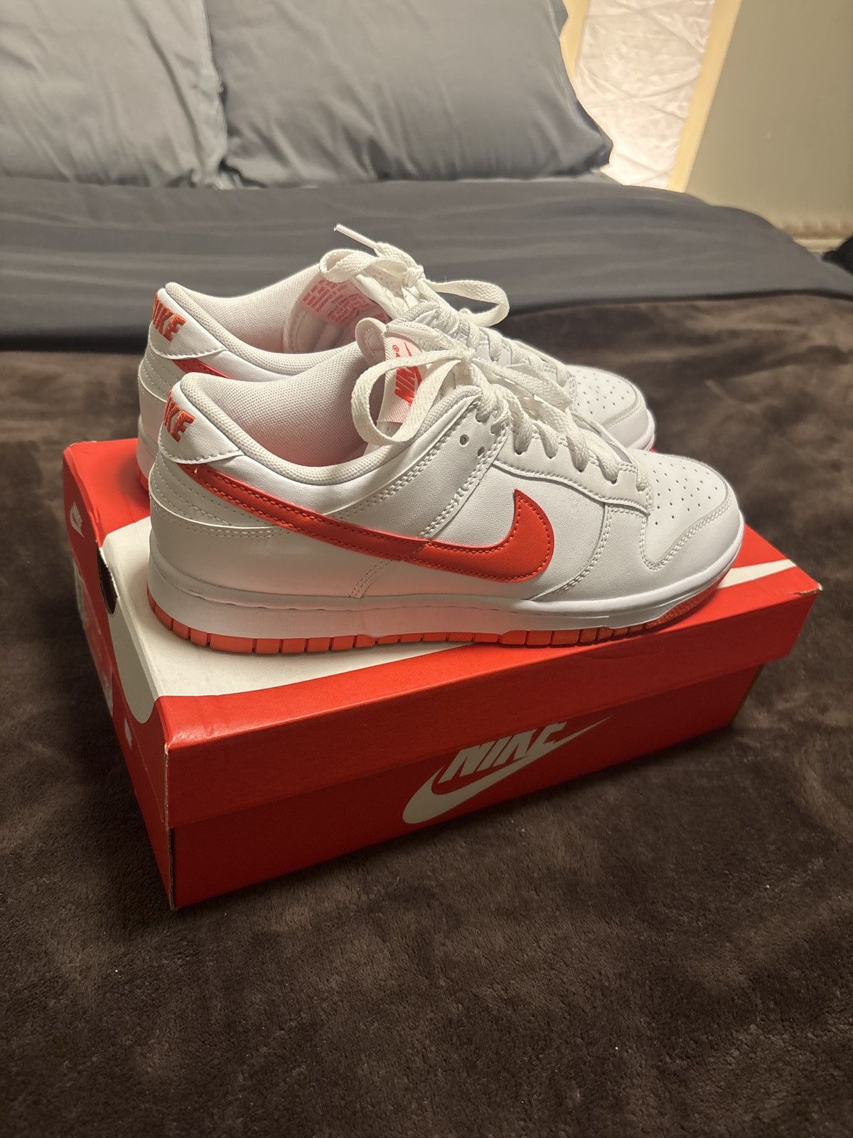 Nike Nike dunk sneakers Size US 8.5 / EU 41-42 - 2 Thumbnail