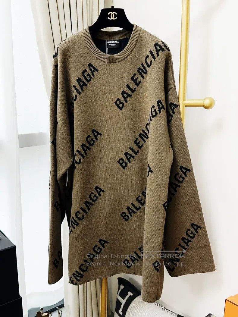 Balenciaga Balenciaga M Size Full Print Letter Logo Long Sleeve Sweat Size US M / EU 48-50 / 2 - 1 Thumbnail