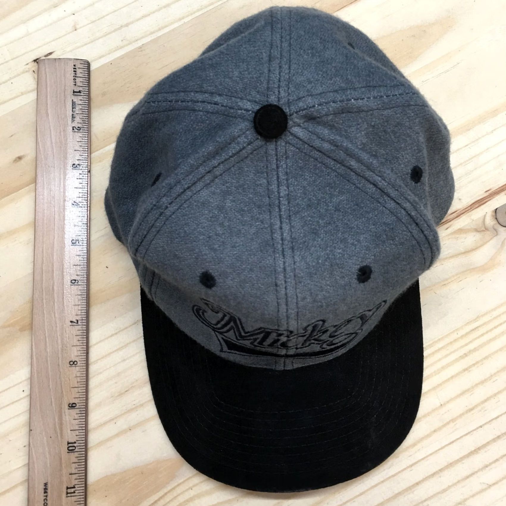 Vintage Goofys Mickey Mouse Hat Cap One Size Gray Adjustable Snapback Curved Brim Mens Size ONE SIZE - 3 Thumbnail
