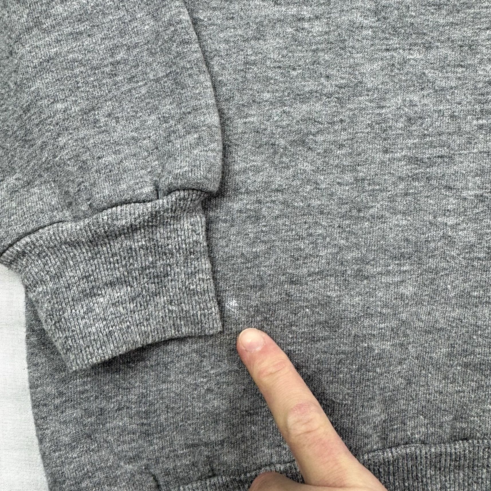 Dickies VINTAGE Dickies Sweatshirt Adult Large Gray USA 80s Raglan Size US L / EU 52-54 / 3 - 4 Thumbnail