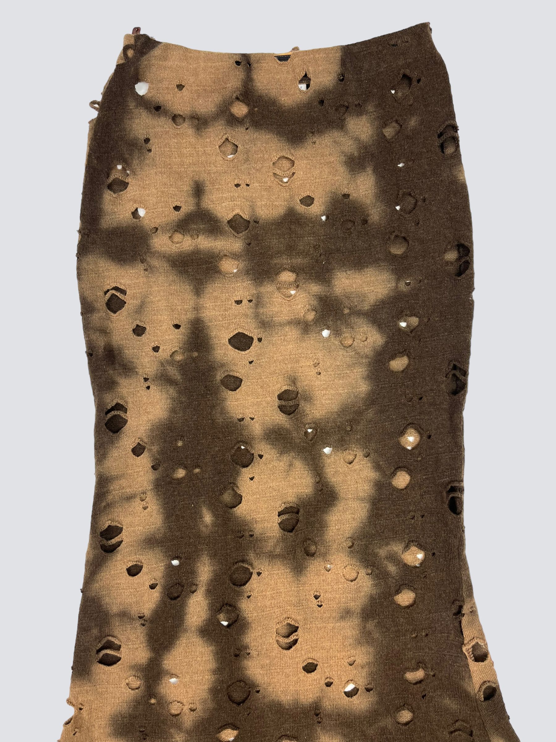 Designer ASHLEY BROOK DISTRESSED FADED UPCYCLE ARCHIVE SKIRT - № 3001 Size 32" / US 10 / IT 46 - 2 Thumbnail
