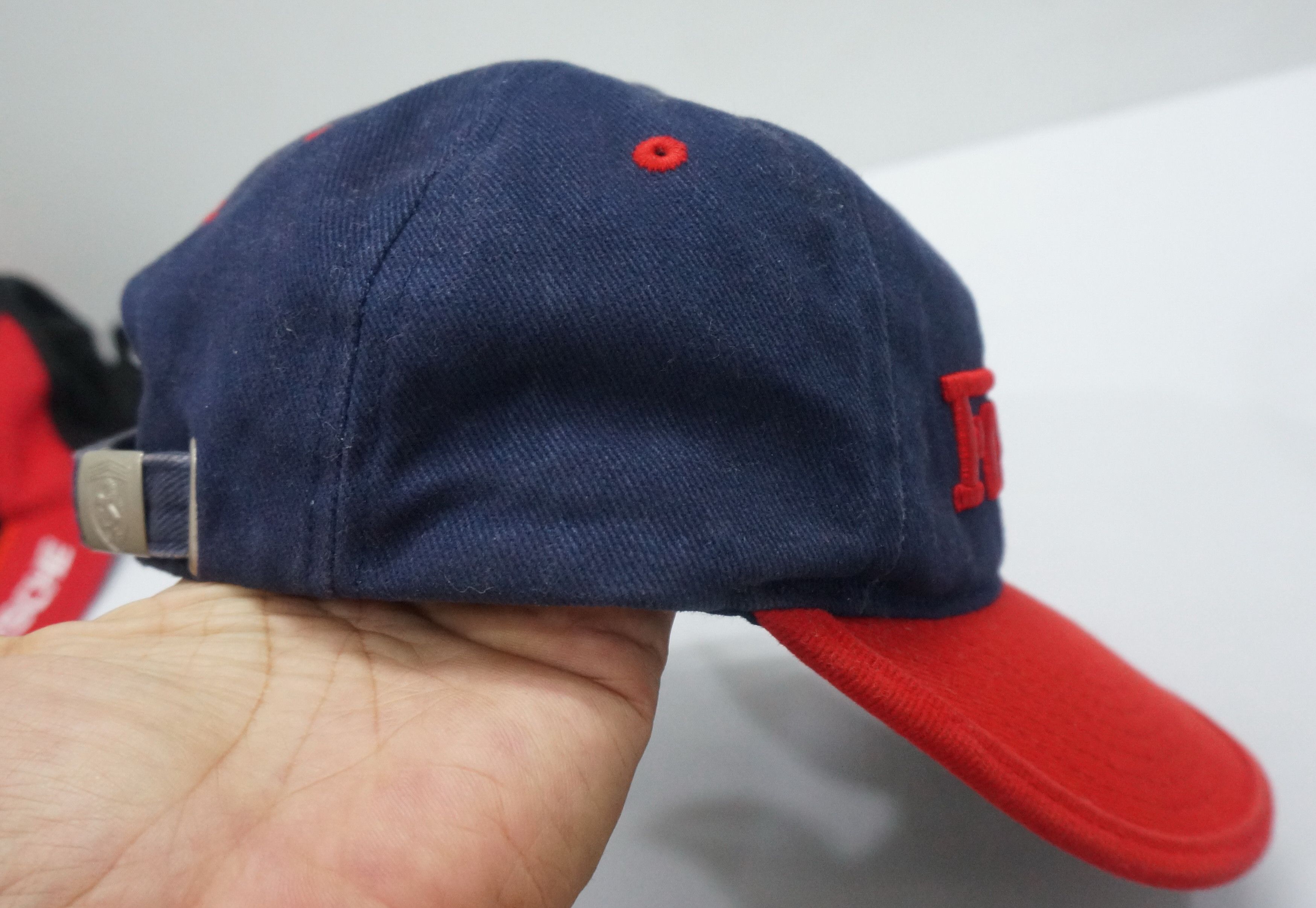 Ferrari FERRARI Vintage 3D Logo Official Cap Size ONE SIZE - 6 Thumbnail