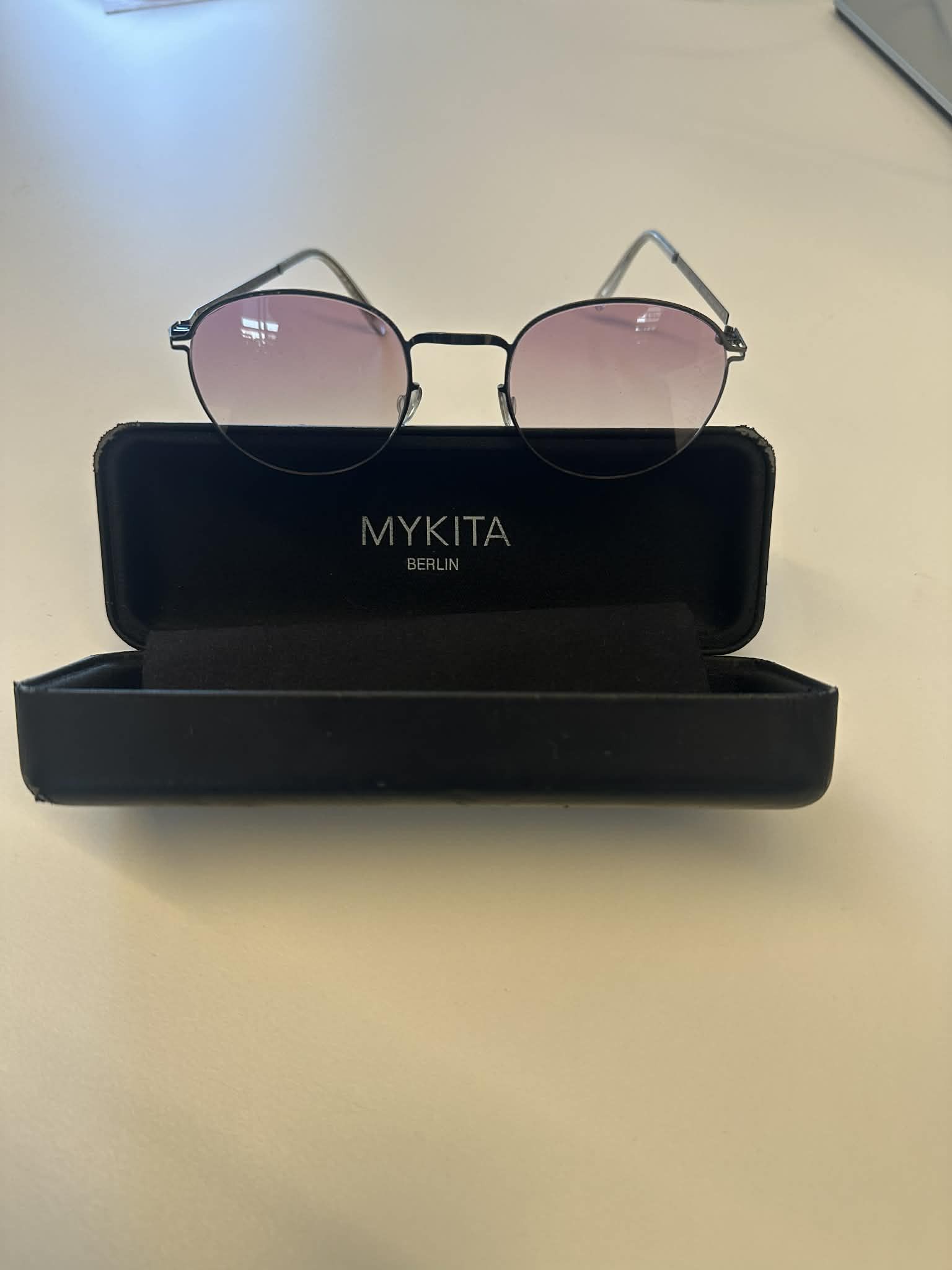 Mykita Mykita Gunmetal Frames and Rose Faded Lense Size ONE SIZE - 4 Thumbnail