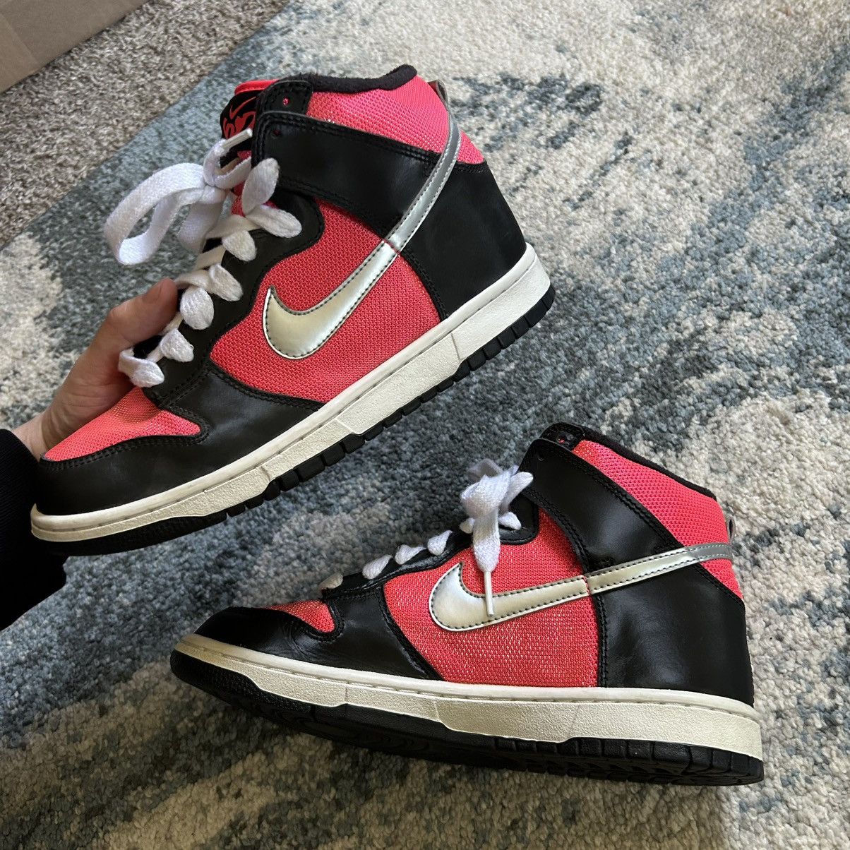 Nike × Vintage 342257-605 2011 NiKE 6.0 DUNK Hi BLACK SATiN HOT PiNK CANVAS Size US 9 / IT 39 - 5 Thumbnail