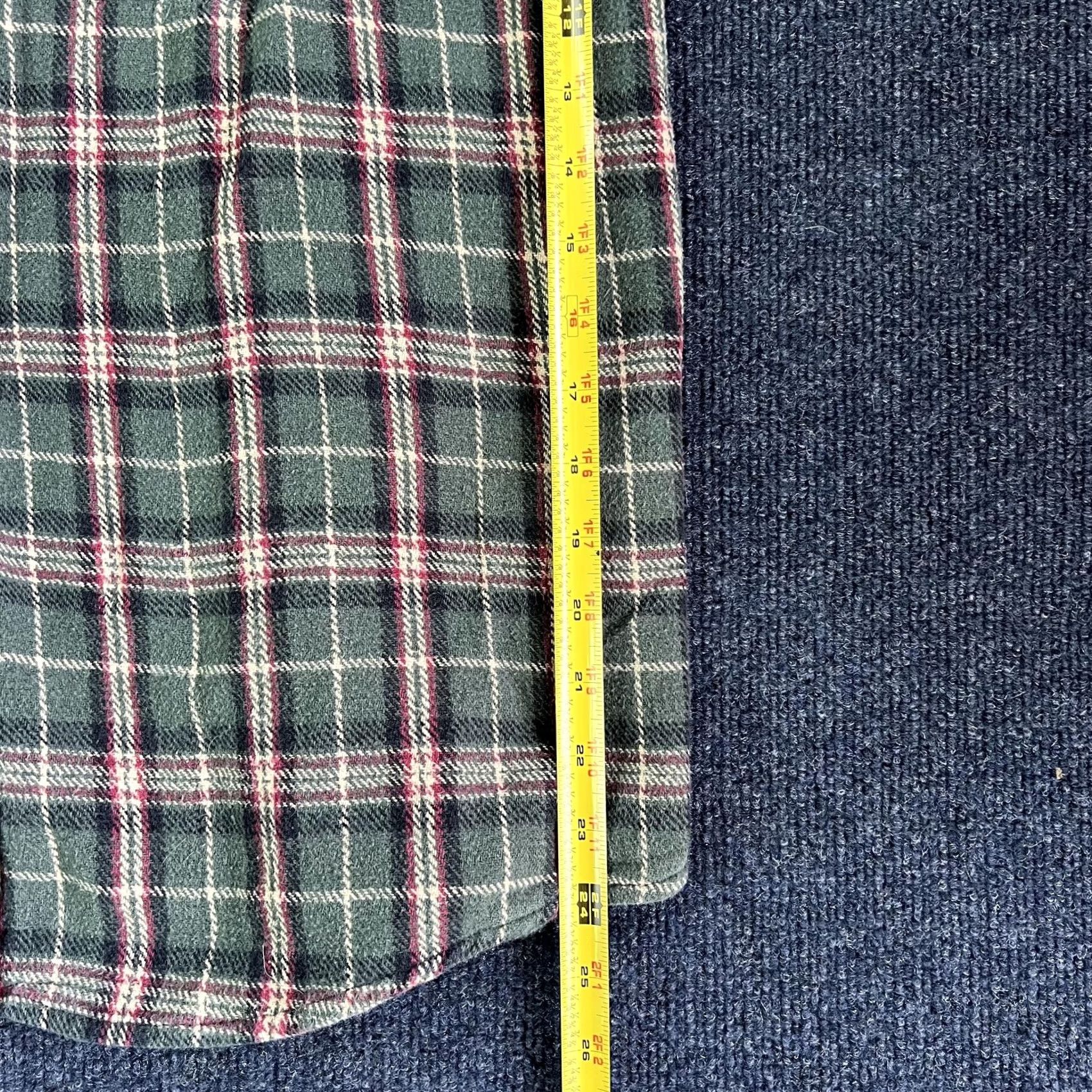 Vintage Kilimanjaro Flannel Shirt Mens LT Green Plaid Long Sleeve Button Up Casual Size US L / EU 52-54 / 3 - 5 Thumbnail