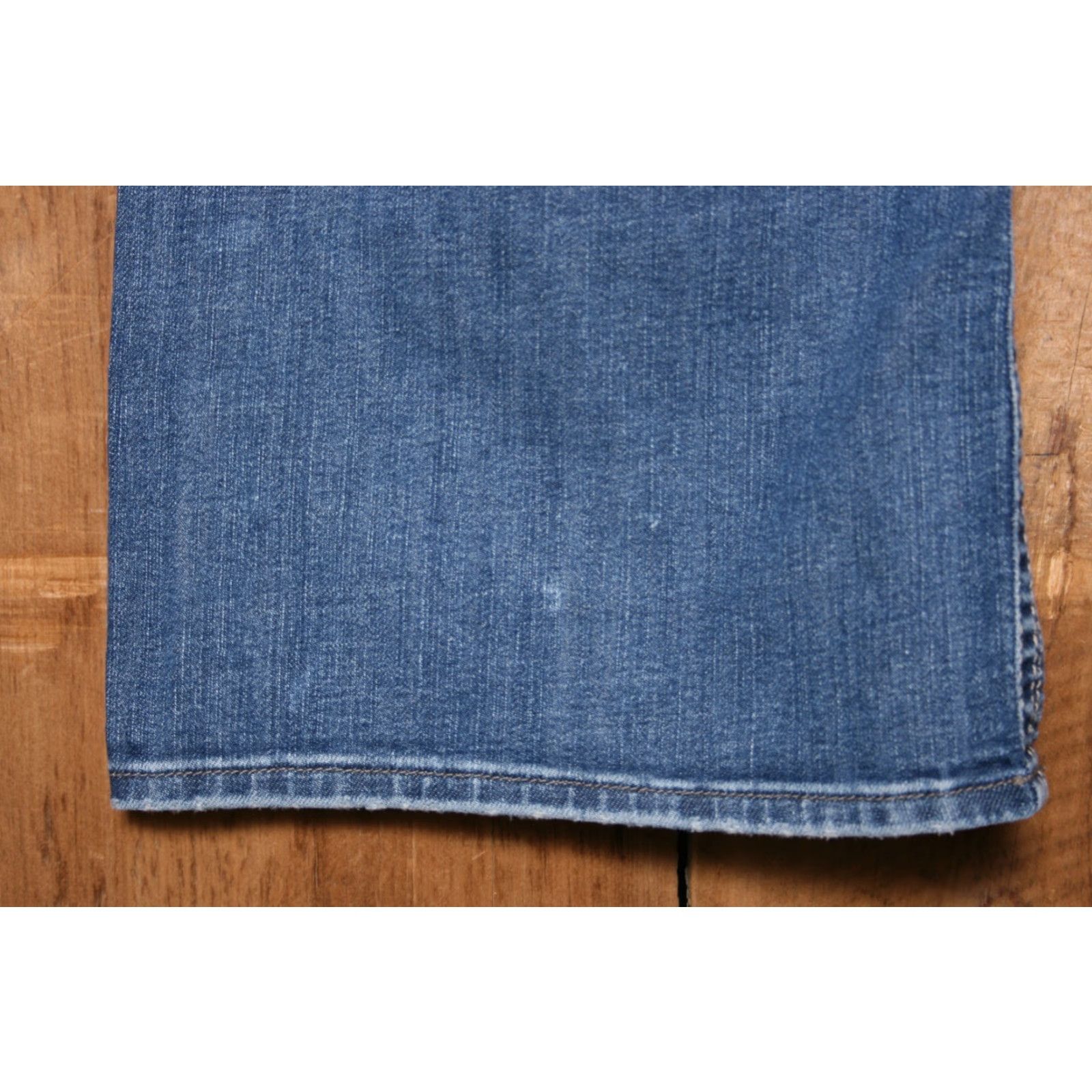 Silver Jeans Co. VINTAGE Silver Jeans Bootcut Jeans 31x34 Mens Blue Denim 5-Pocket Relaxed Fit Sliver Craig Distressed Stretch Inseam 34.5in Sz 31x34 Size US 31 - 5 Thumbnail