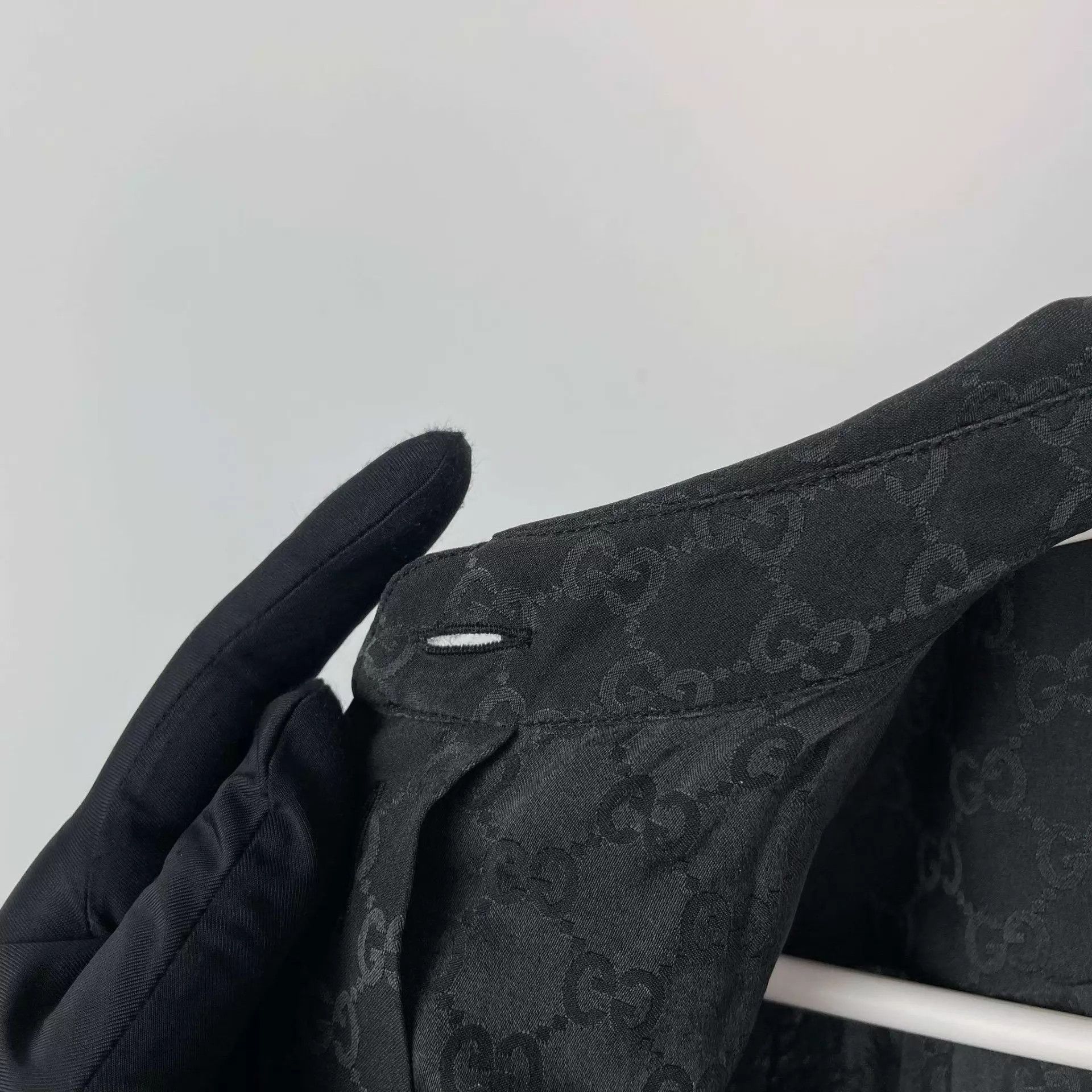 Gucci Gucci all-over print logo long-sleeve shirt black size 36 Size XS / US 0-2 / IT 36-38 - 9 Thumbnail