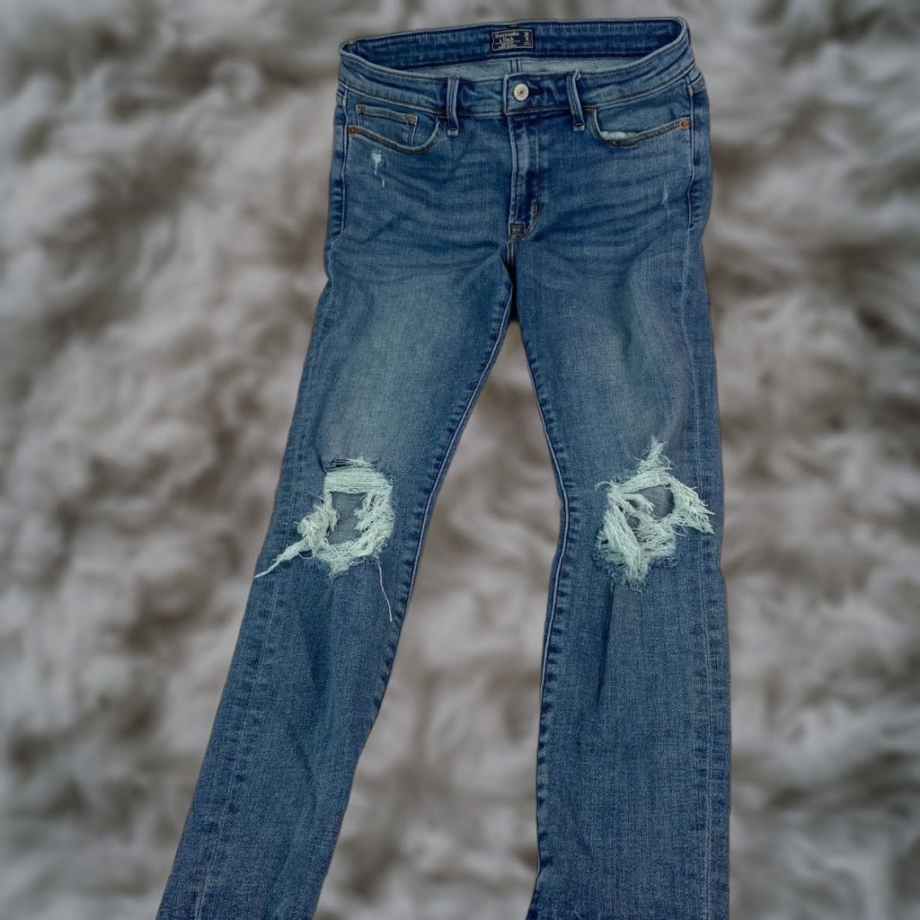 Abercrombie & Fitch VINTAGE Abercrombie & Fitch Junior Womens Super Skinny Size 28 Short Mid-Rise Distressed Jeans 90s Womens Size 28" / US 6 / IT 42 - 1 Thumbnail