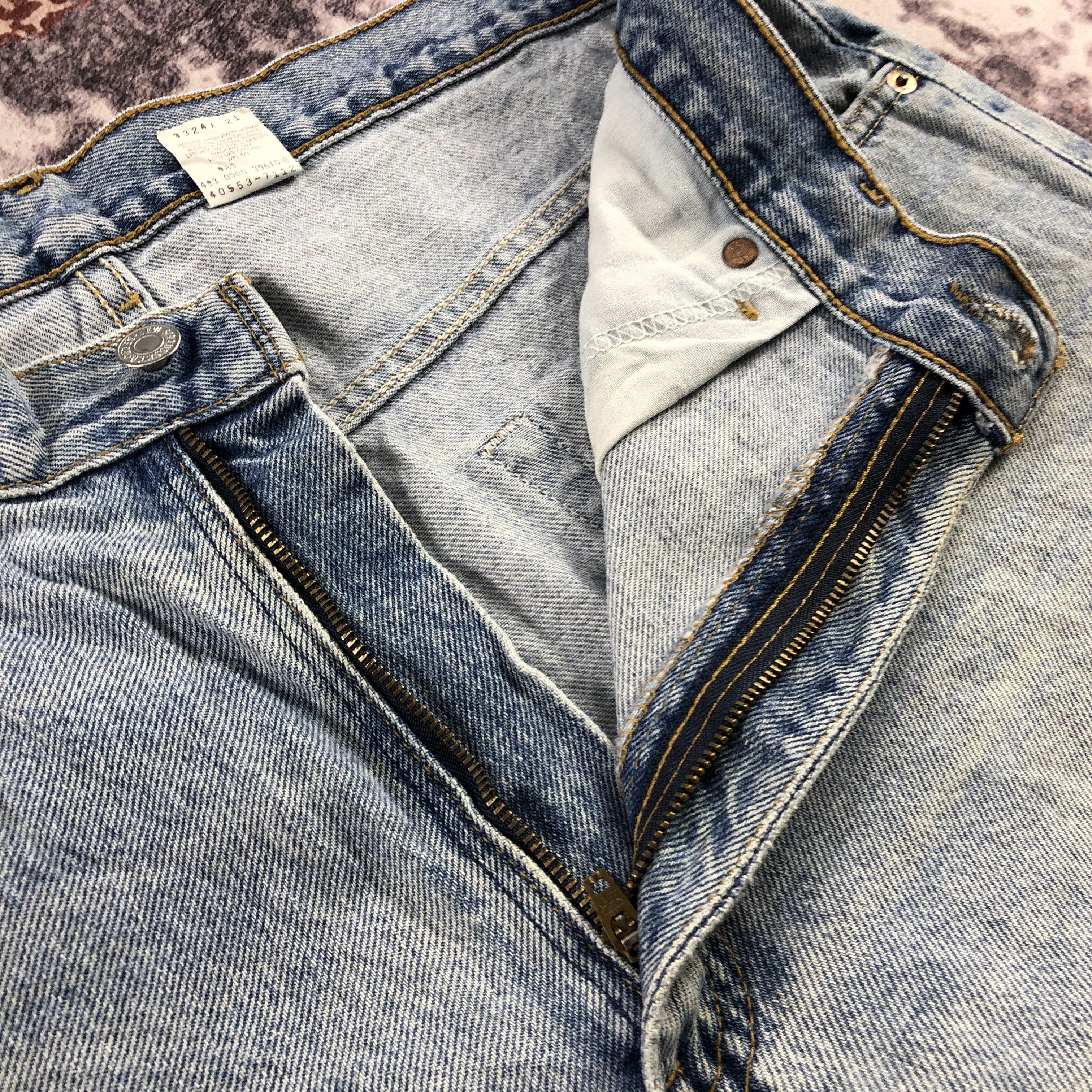 Levi's × Vintage Vintage 90s Blue Wash Levis 550 Jeans-JM3108 Size US 36 / EU 52 - 11 Thumbnail