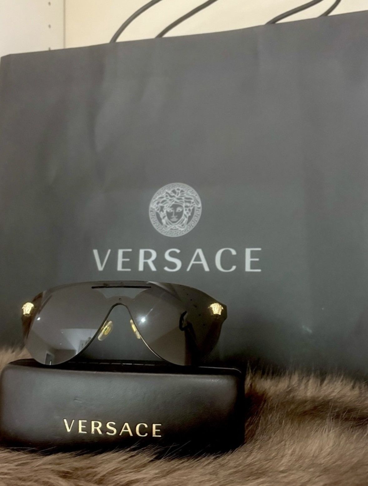 Versace Versace Shield Sunglasses Black Gold Medusa Logo w/ Case Size ONE SIZE - 1 Thumbnail
