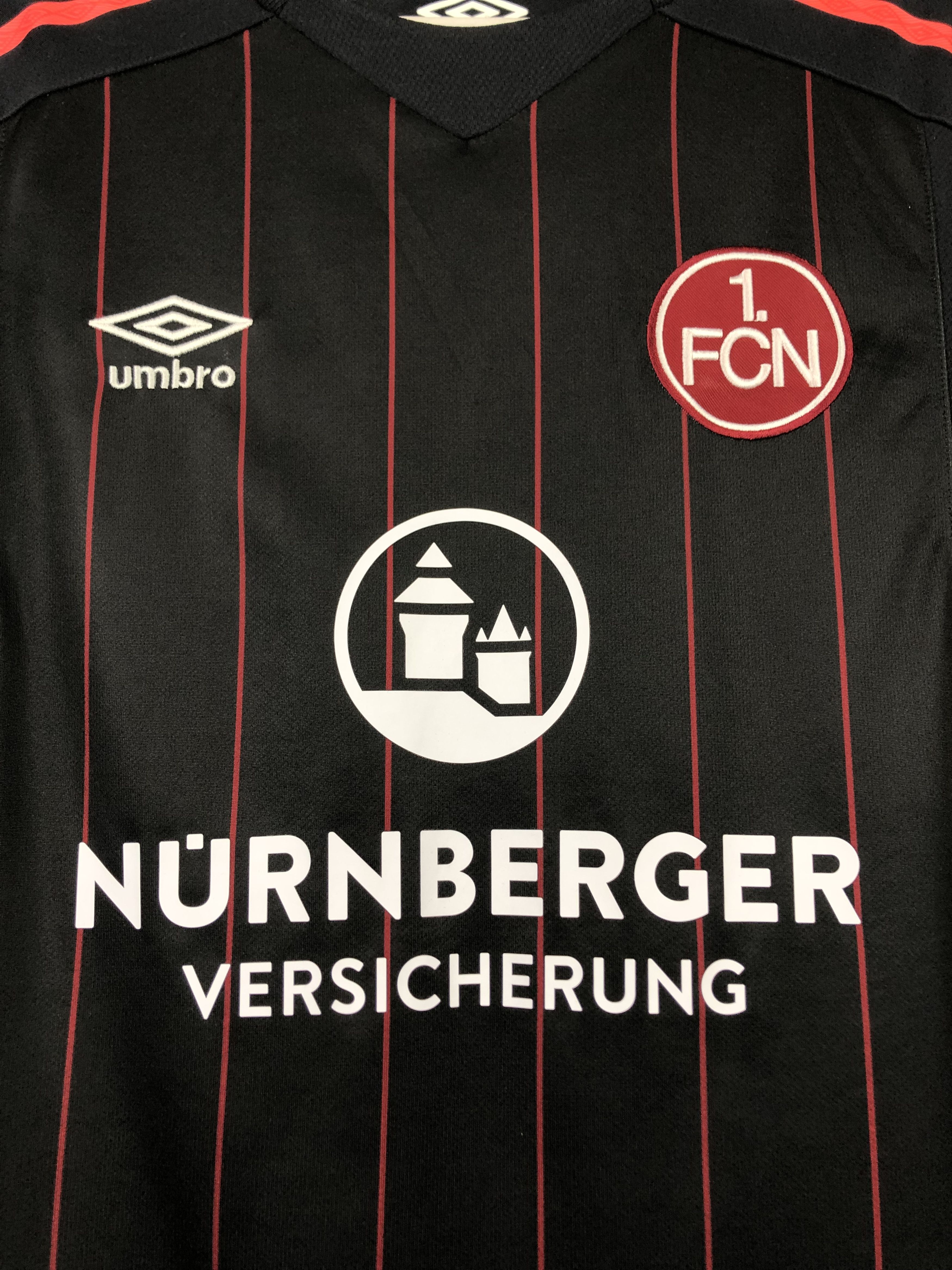 Other Nurnberg football shirt 2017 Soccer Umbro Jersey Trikot Size US M / EU 48-50 / 2 - 5 Thumbnail