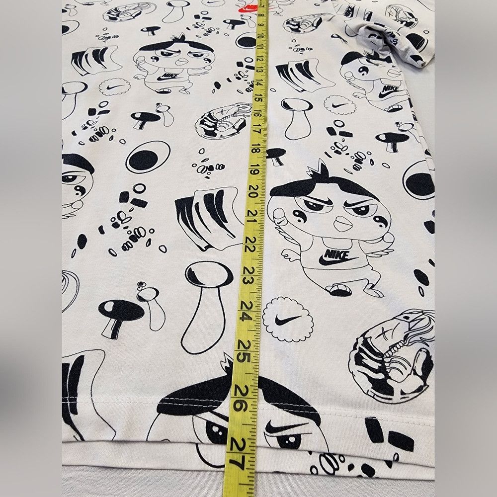 Nike Nike White & Black Character Graphic Tee Baggy Shirt Size US M / EU 48-50 / 2 - 5 Thumbnail