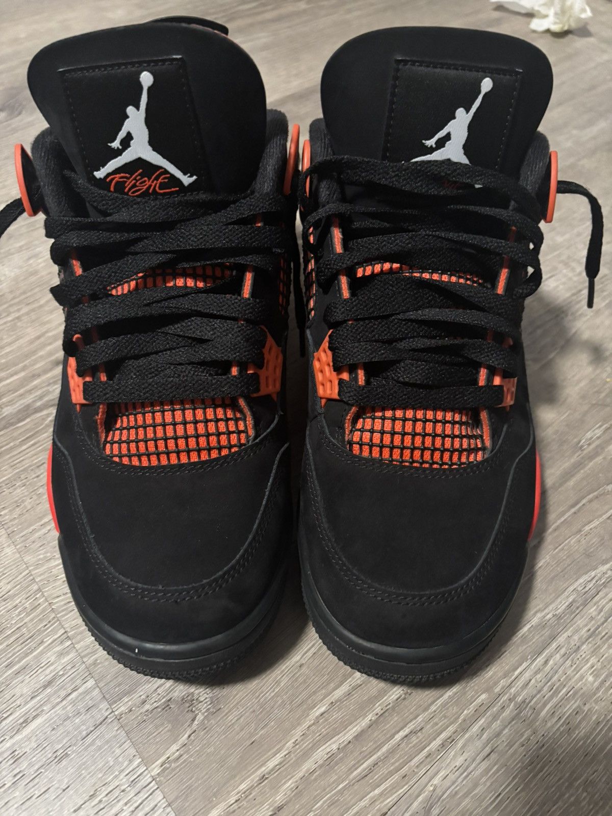 Jordan Brand Red thunder 4s (almost new!!) Size US 9.5 / EU 42-43 - 1 Thumbnail