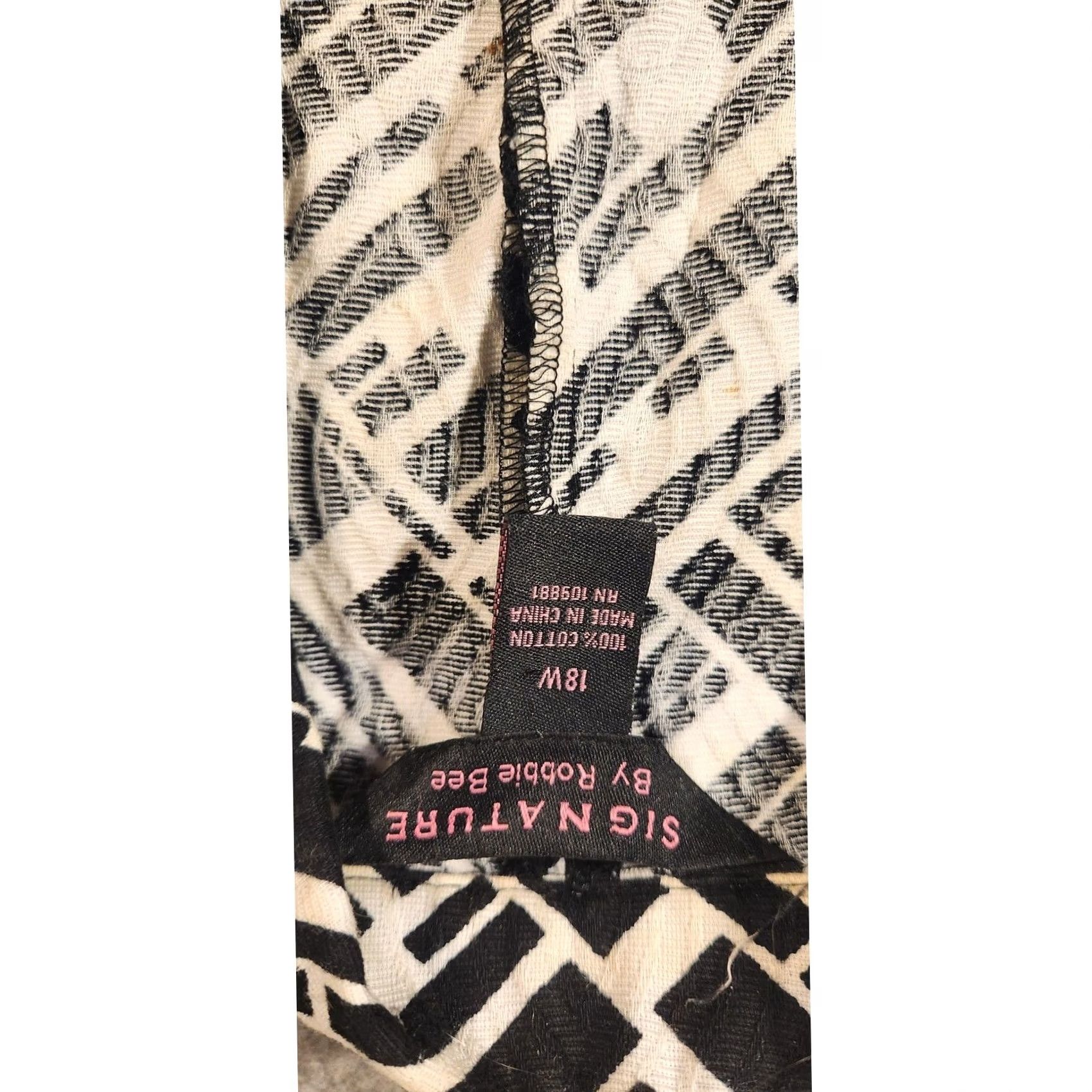 Vintage Signature by Robbie Bee Shirt Dress Womens 18W Black White Geometric Knee Length Cap Sleeve Collared Button Front 100% Cotton Size XXL / US 16-18 / IT 52-54 - 2 Thumbnail