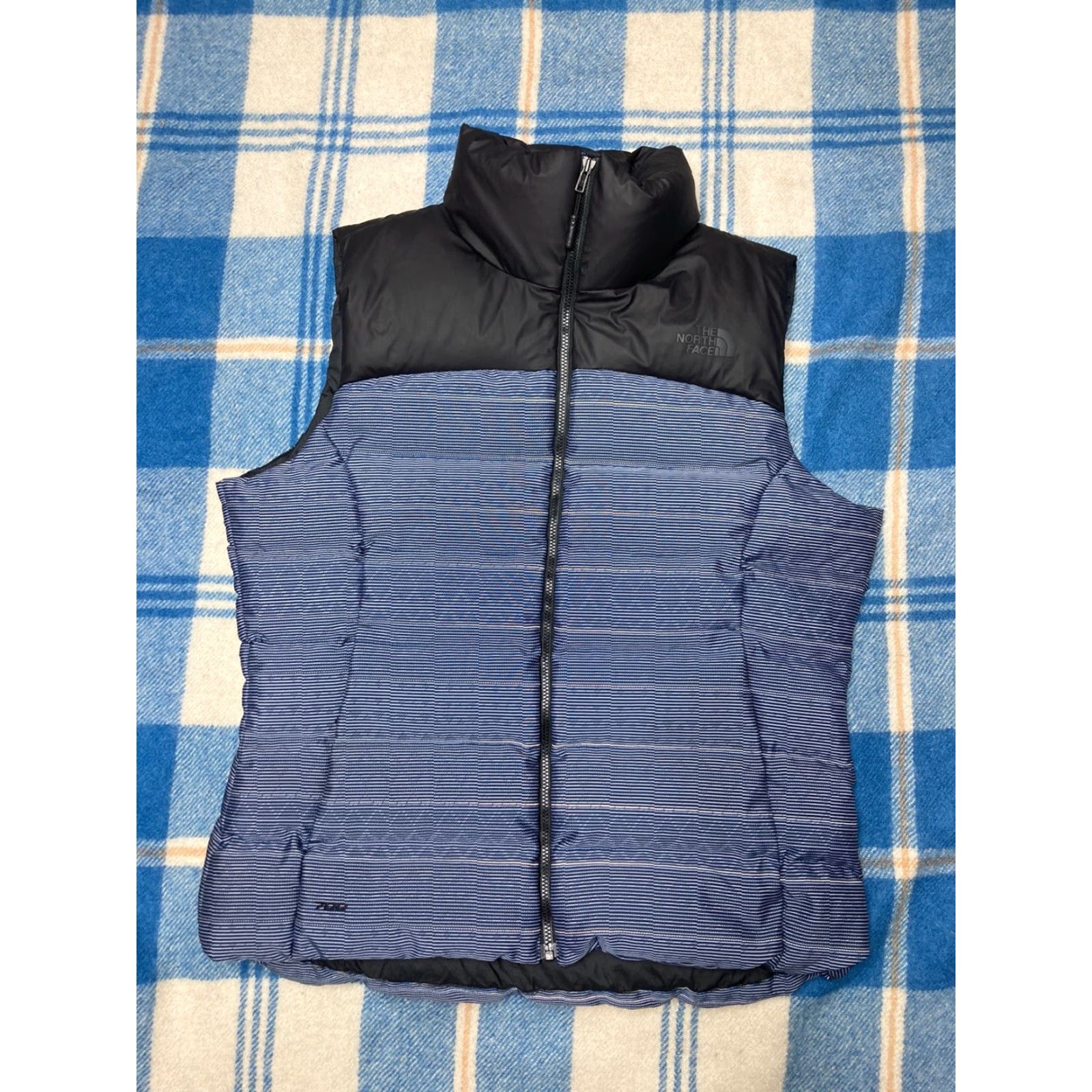 The North Face VINTAGE The North Face 700 Goose Down Vest Women Medium Puffer Jacket Winter blue 3m design Mens Womens Size M / US 6-8 / IT 42-44 - 2 Thumbnail