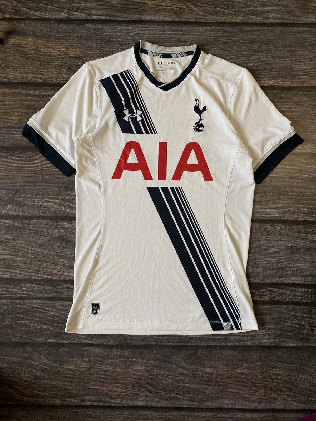 Umbro Tottenham Umbro AIA soccer jersey Size US M / EU 48-50 / 2 - 9 Thumbnail