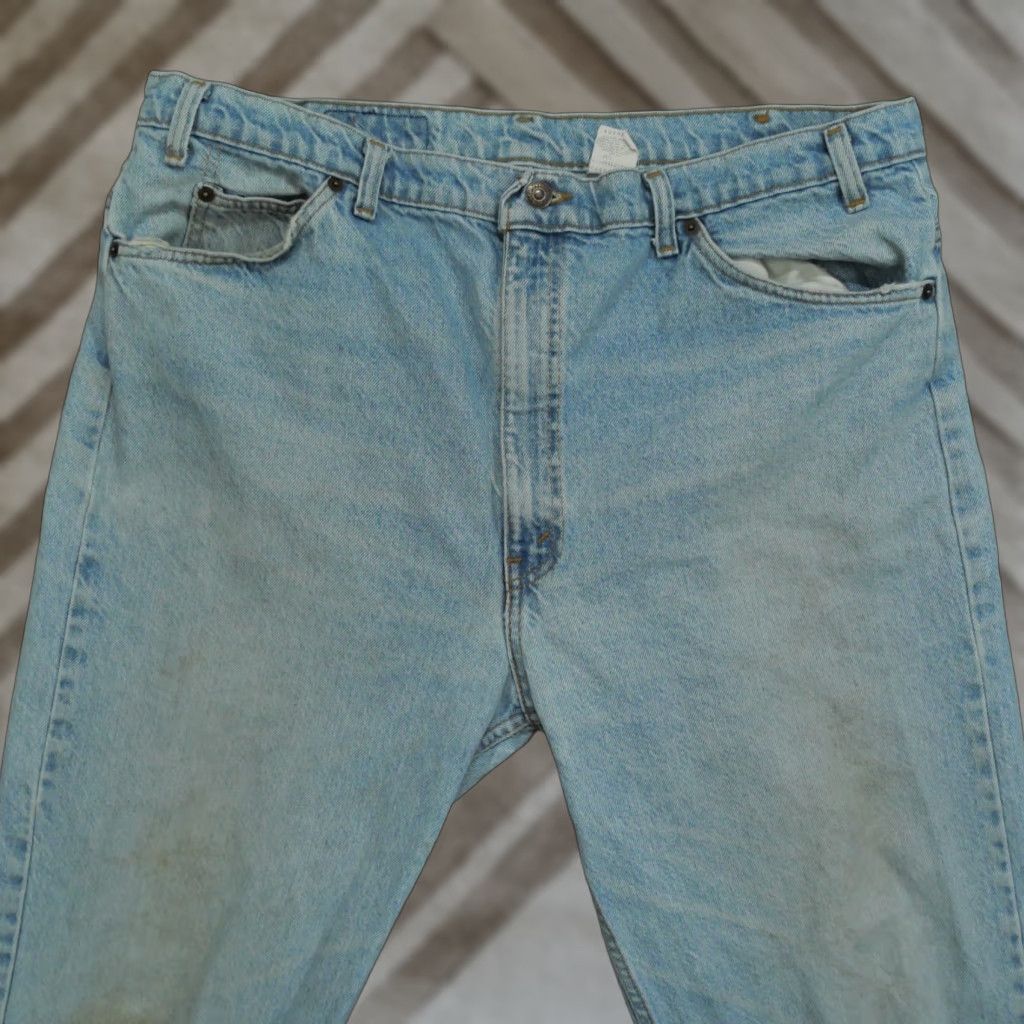 Levi's VINTAGE Levi's 505 Jeans Mens 42x34 Blue Denim Pant Regular Straight 90s Jeans 505 Levi's Mens Blue 90s Size US 40 / EU 56 - 1 Thumbnail
