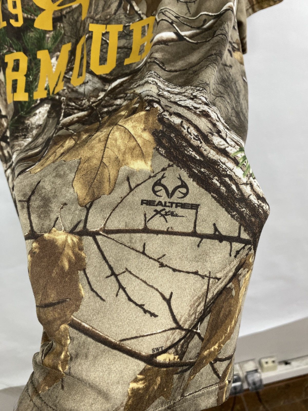 Under Armour 🐗 Under Armour Camo Realtree T-Shirt Rare Military Hype Y2K Size US L / EU 52-54 / 3 - 7 Thumbnail