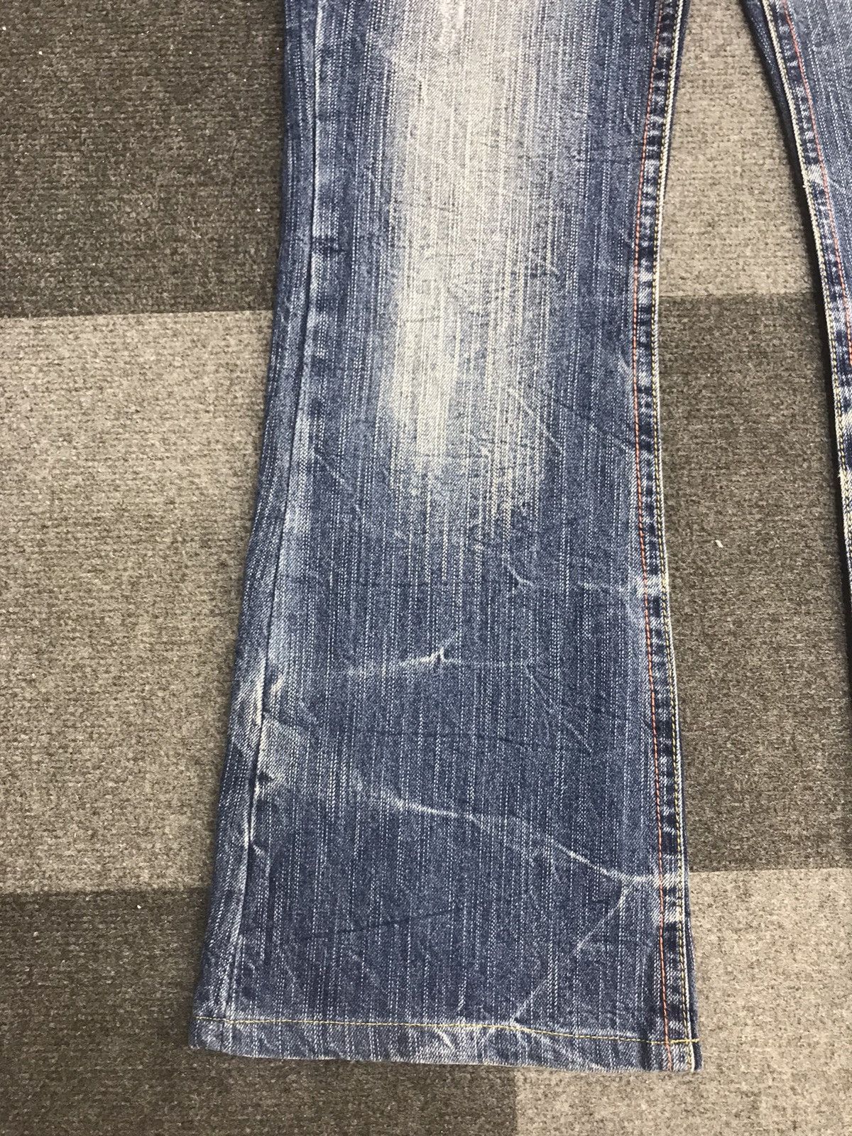 Japanese Brand Bootcut🔥 Blow By Blue Low Rise Jeans Unisex Size 31" - 6 Thumbnail