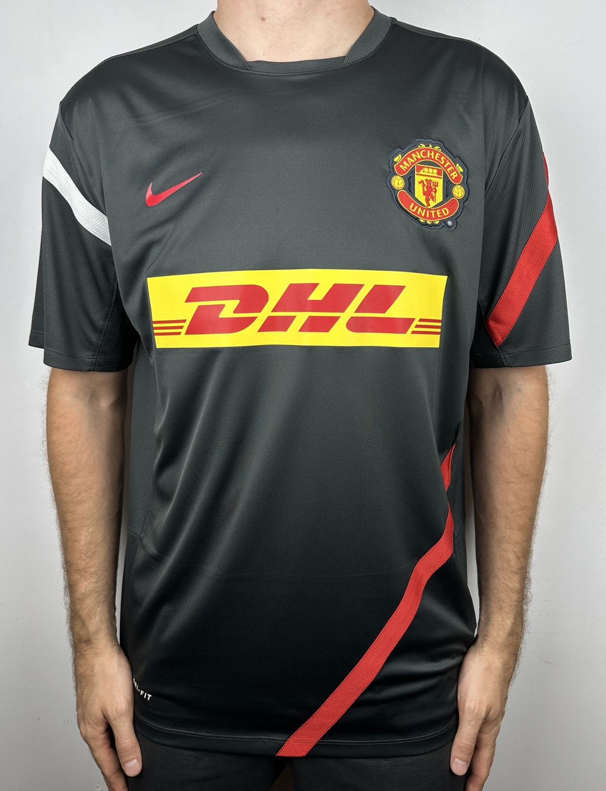 Nike Manchester United 2012 DHL Soccer Jersey Football Shirt Size US XL / EU 56 / 4 - 1 Thumbnail