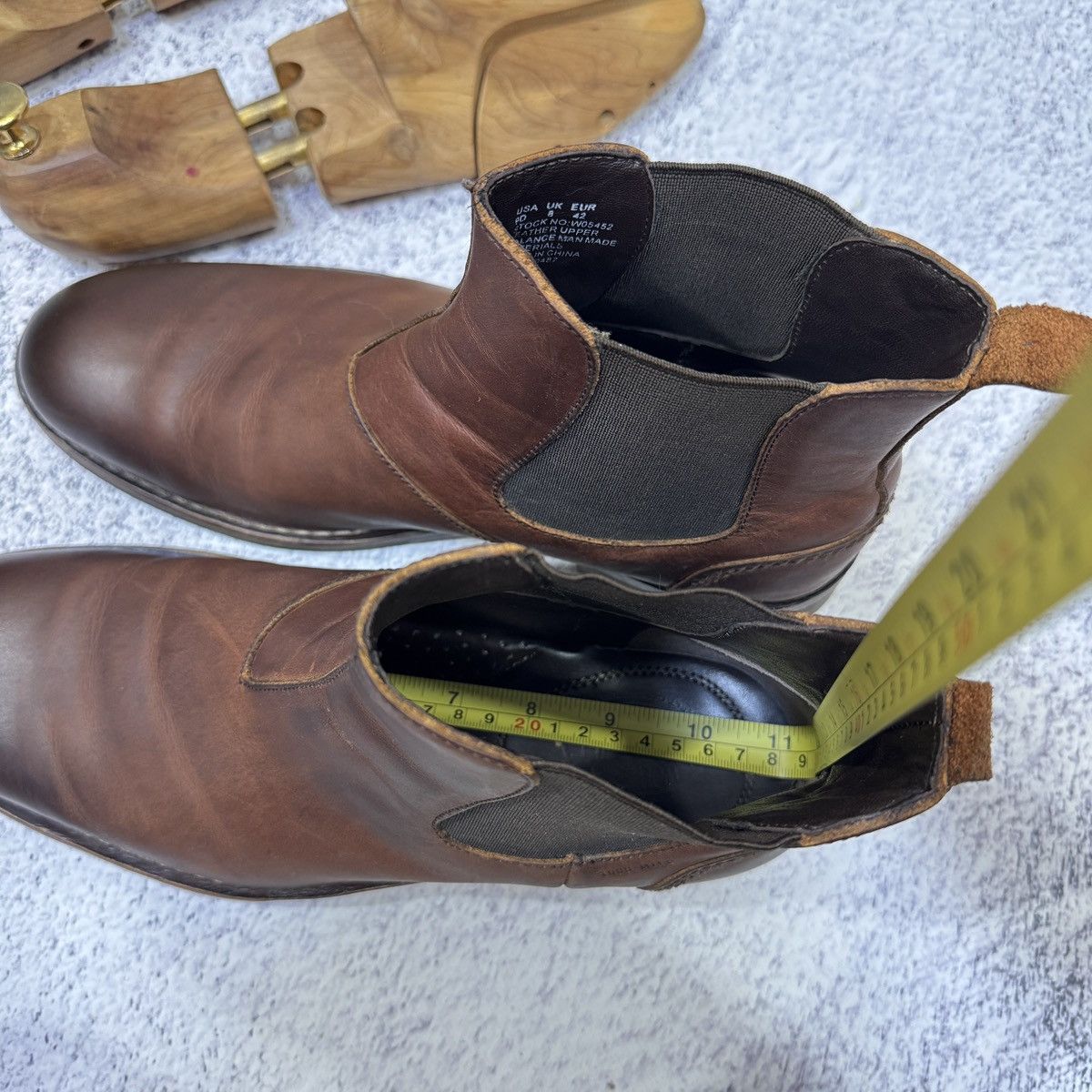 Wolverine Wolverine 1000Mile Chelsea Boots W05452 US9D UK8 EU42 Size US 9 / EU 42 - 14 Thumbnail