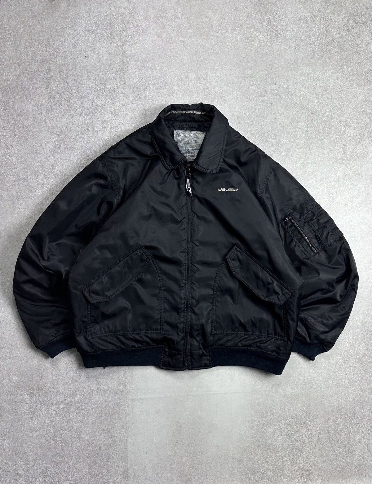 Vintage Vintage 90s MA-1 Balency Style Oversized Bomber Jacket XL Size US XL / EU 56 / 4 - 1 Thumbnail