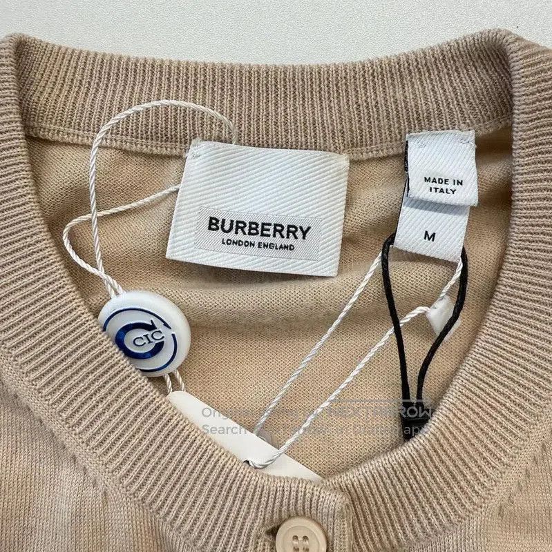 Burberry Burberry Women's Nude Wool Cardigan. Size M / US 6-8 / IT 42-44 - 3 Thumbnail
