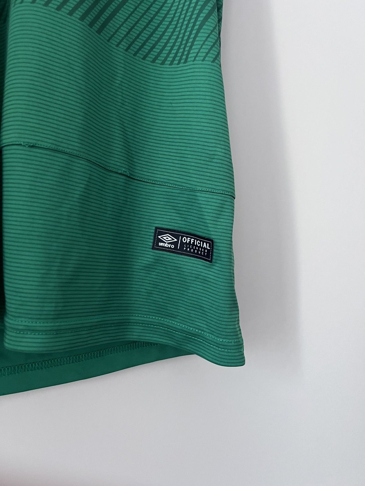 Umbro VERY RARE Chapecoense 2016 Home Football Shirt Jersey XL Size US XL / EU 56 / 4 - 4 Thumbnail