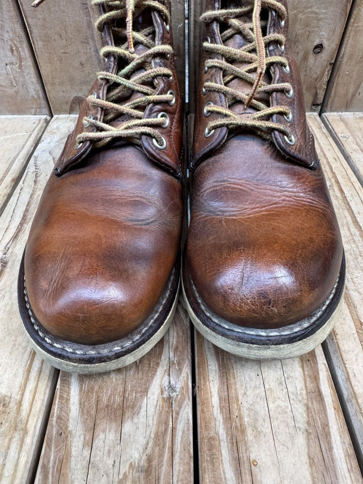 Red Wing Red Wing 9111 Chukka Brown leather boots EUR 39 UK 6 US 7 D Size US 7 / EU 40 - 6 Thumbnail