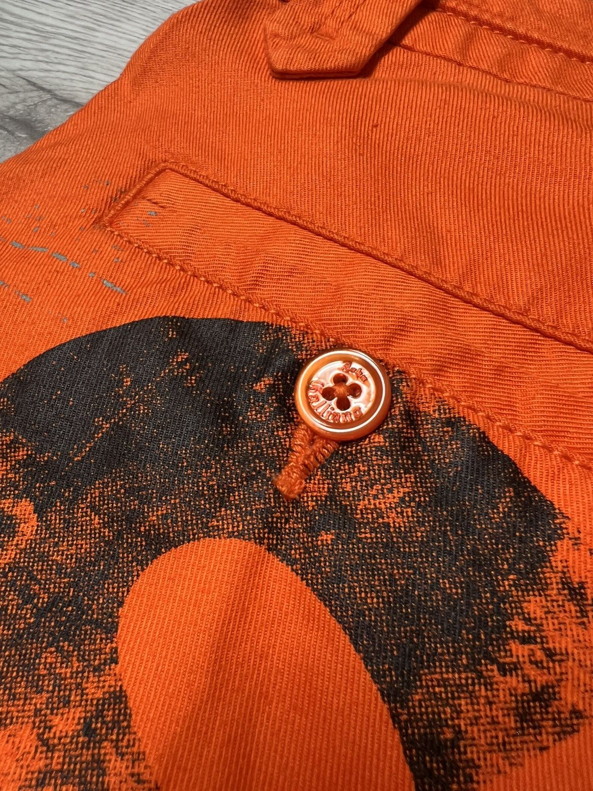 John Galliano John Galliano All Over Printed Orange Shorts Size Men’s XS Size US 28 / EU 44 - 13 Thumbnail