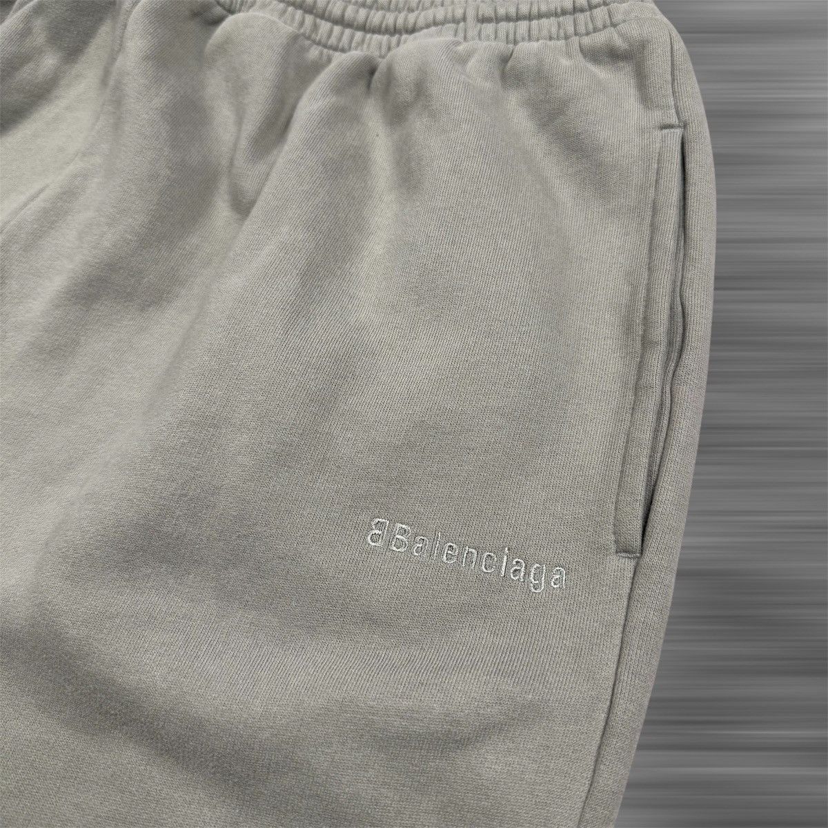 Balenciaga Balenciaga Mega Baggy Sweatpants Size US 34 / EU 50 - 7 Thumbnail