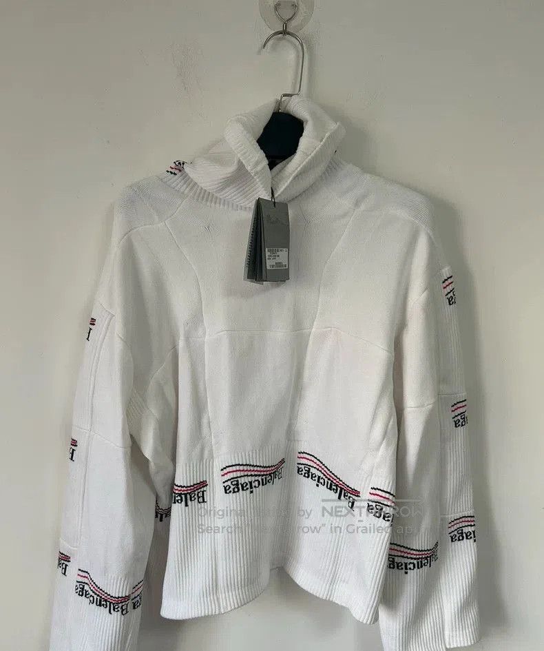Balenciaga Balenciaga SS23 White Coke Sweater. Size US S / EU 44-46 / 1 - 1 Thumbnail