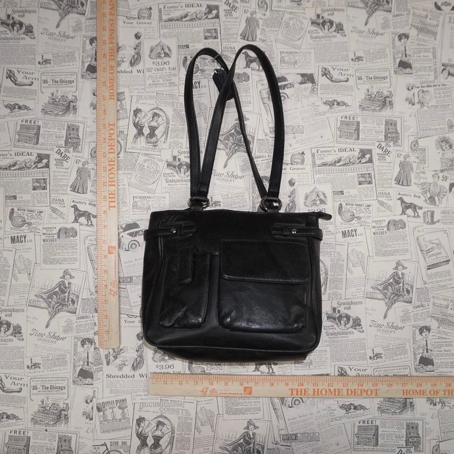 Vintage OSFA - black essential pocket cargo style shoulder bag purse Size ONE SIZE - 1 Thumbnail