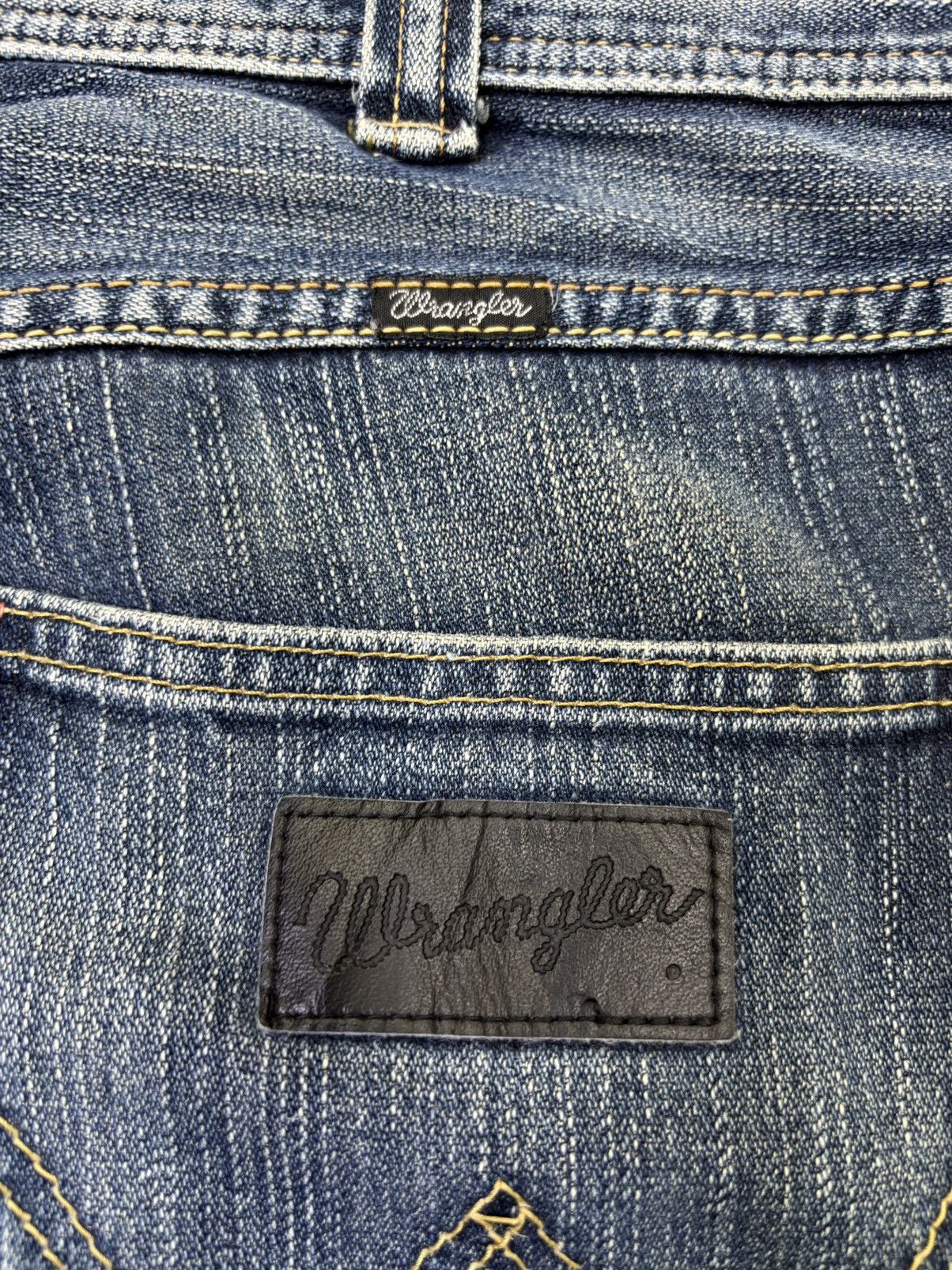Wrangler Wrangler Stonewash Distressed Denim F785 Size US 36 / EU 52 - 12 Thumbnail