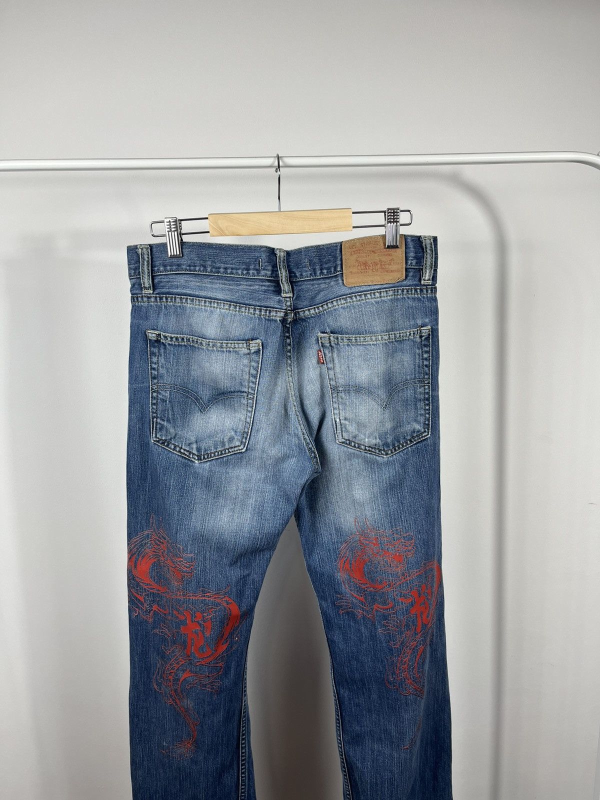 Levi's Levi’s 506 Custom Dragon Print Jeans Red Graphic Rear Art Size US 32 / EU 48 - 2 Thumbnail